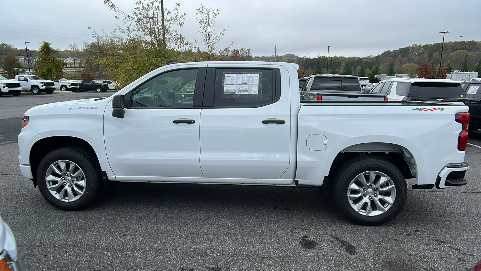 2025 Chevrolet Silverado 1500 Custom 9