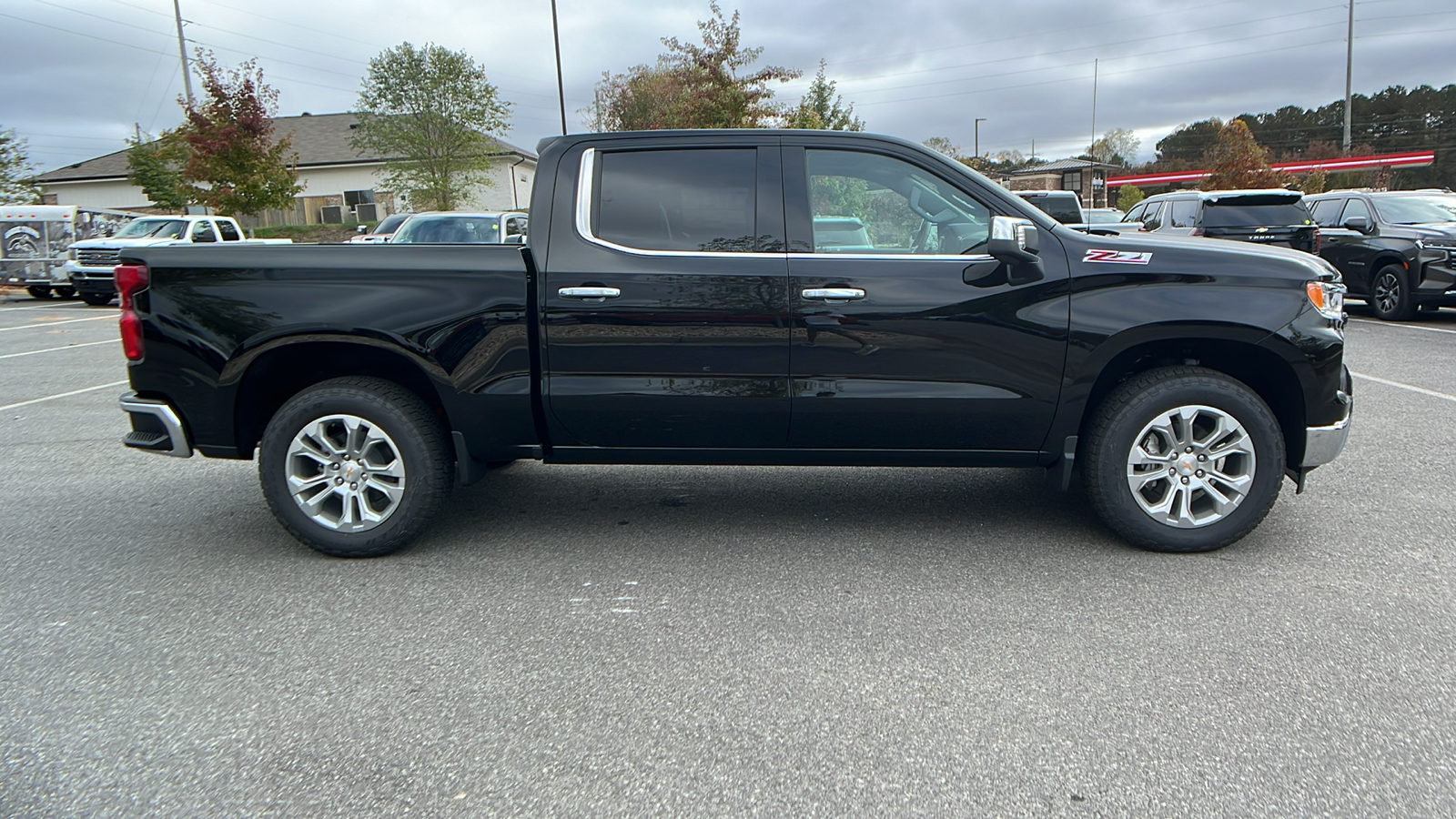 2025 Chevrolet Silverado 1500 LTZ 5