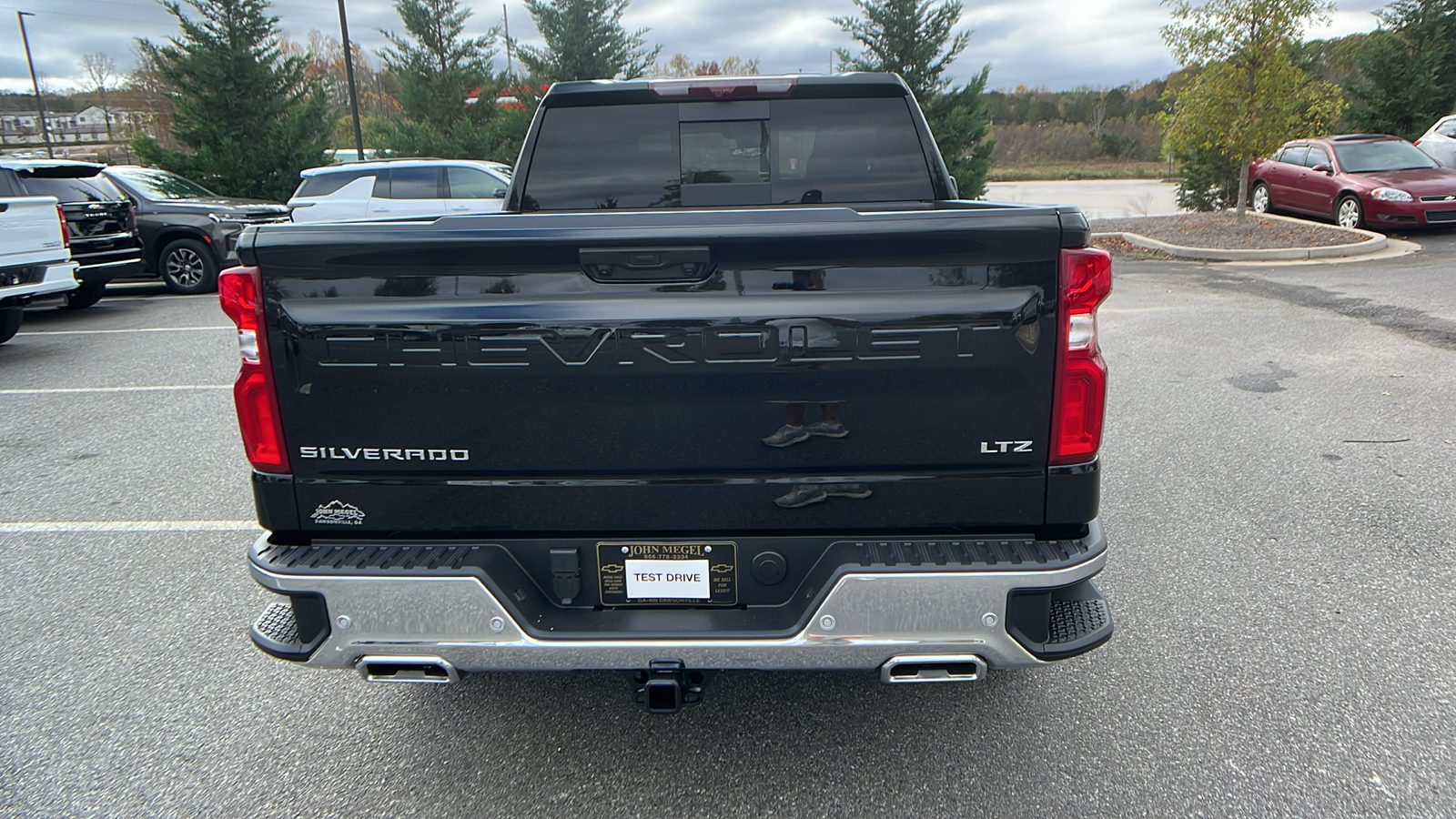 2025 Chevrolet Silverado 1500 LTZ 7