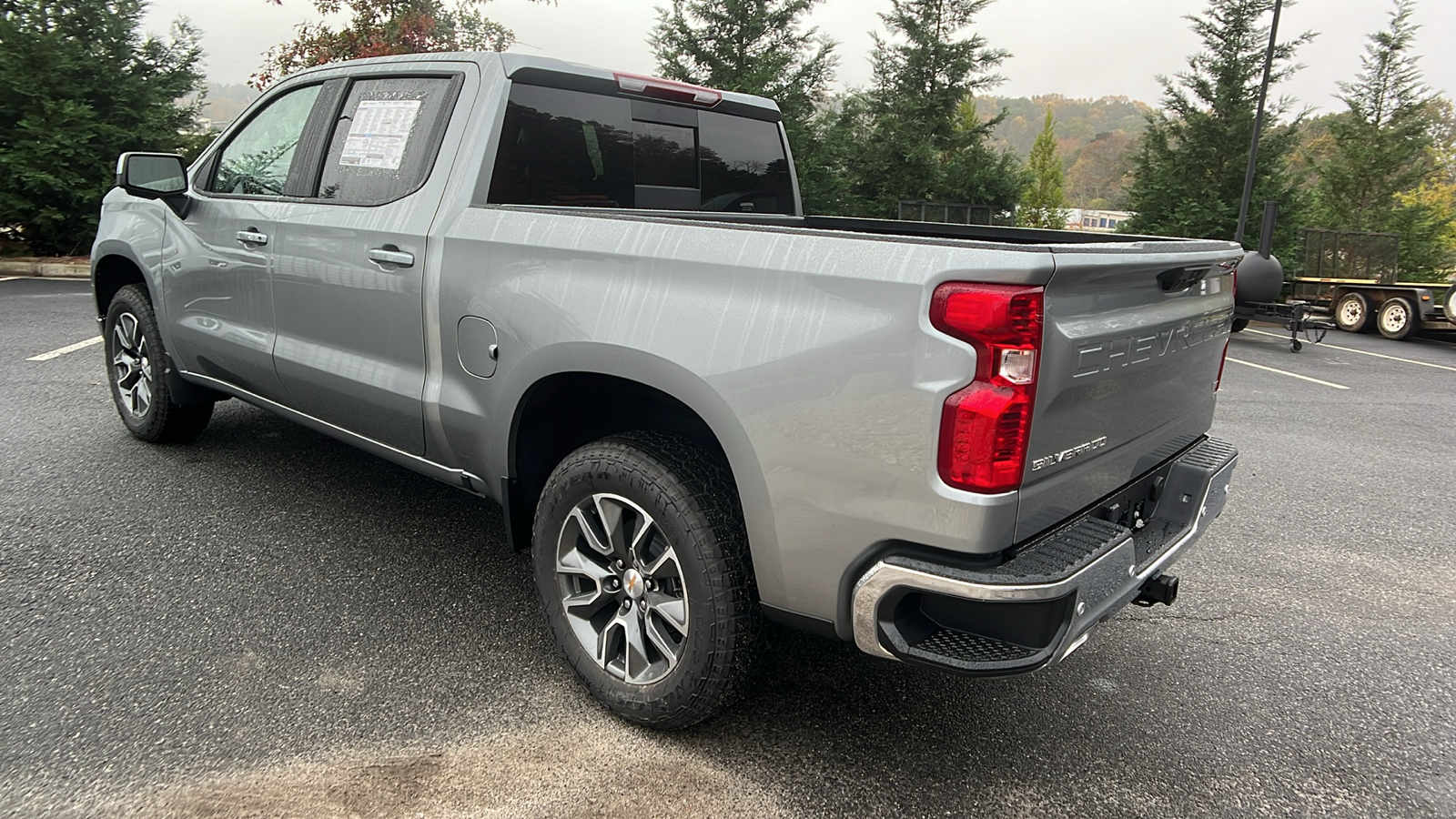 2025 Chevrolet Silverado 1500 LT 8