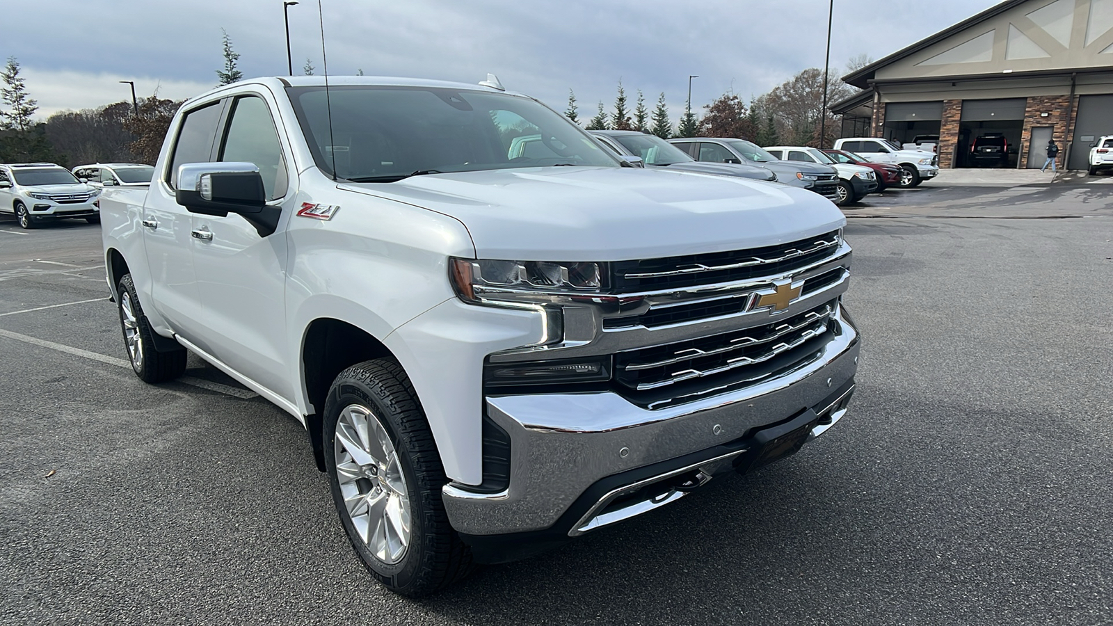 2021 Chevrolet Silverado 1500 LTZ 4