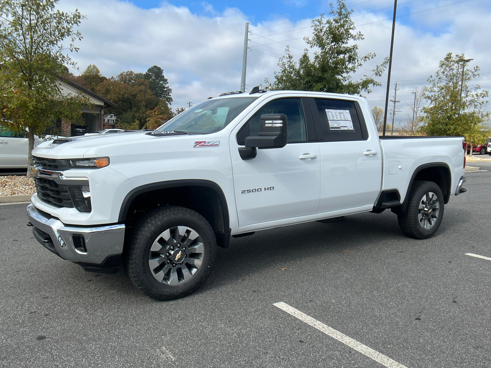 2025 Chevrolet Silverado 2500HD LT 1