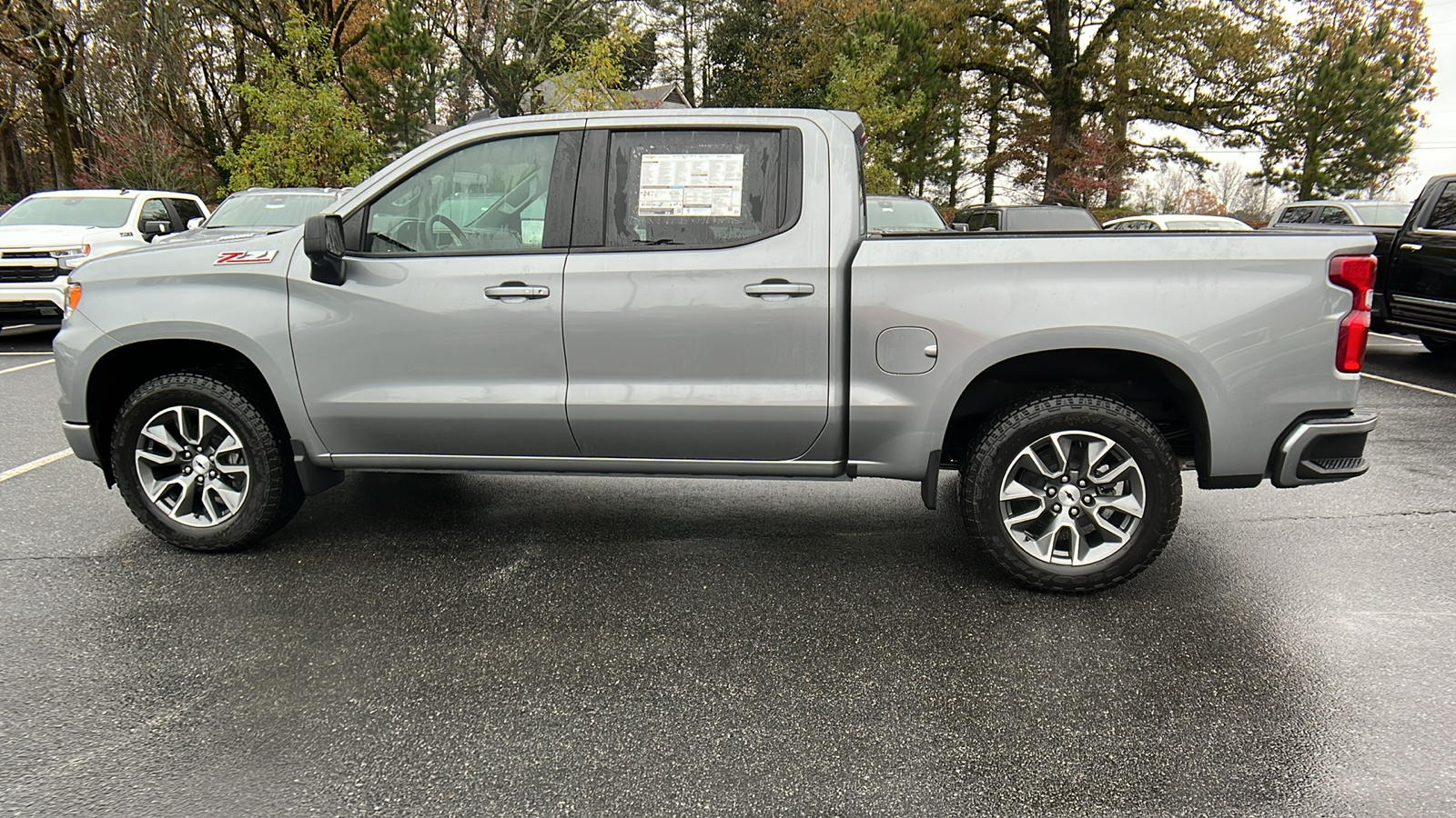 2025 Chevrolet Silverado 1500 RST 9