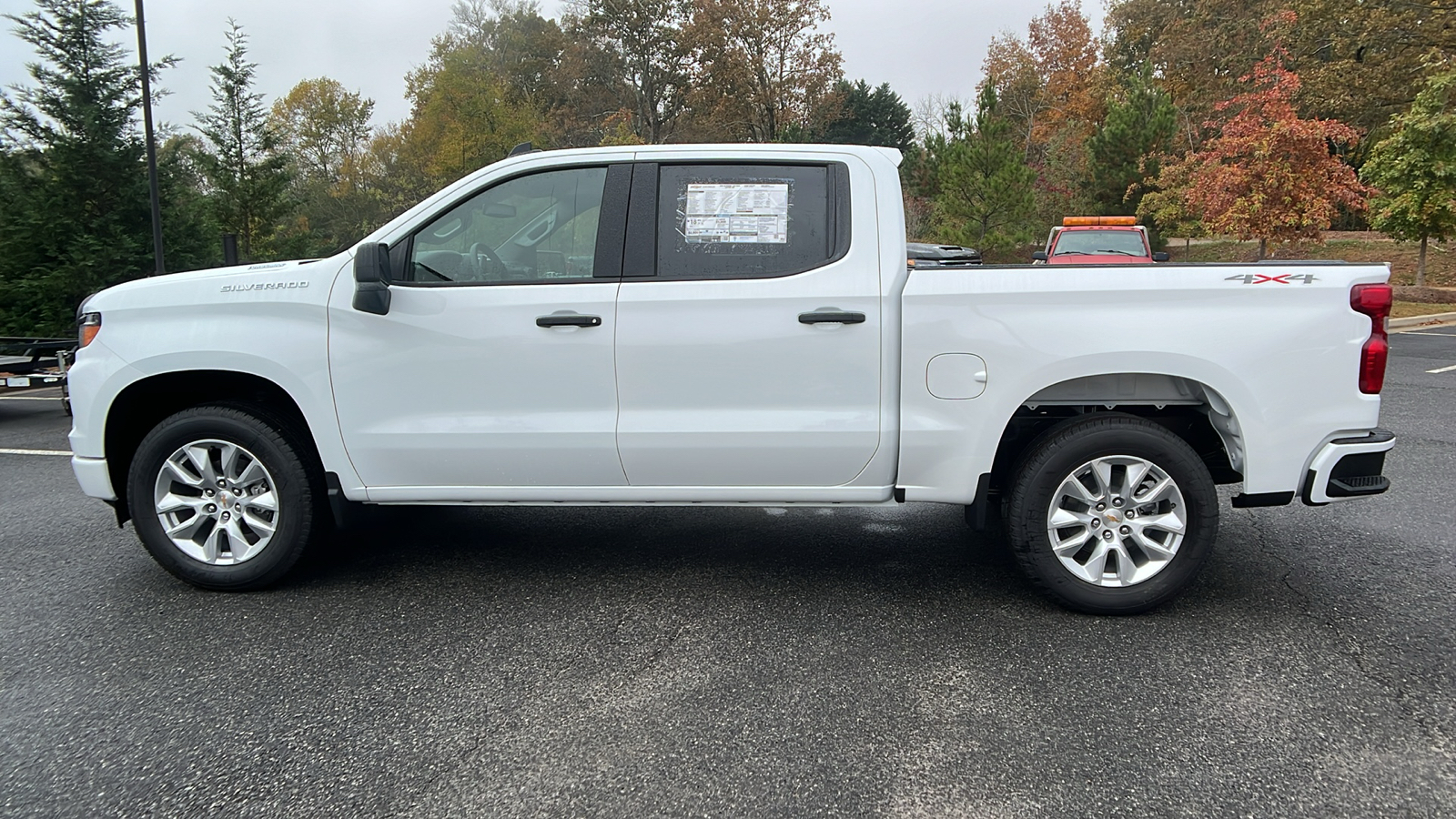 2025 Chevrolet Silverado 1500 Custom 8