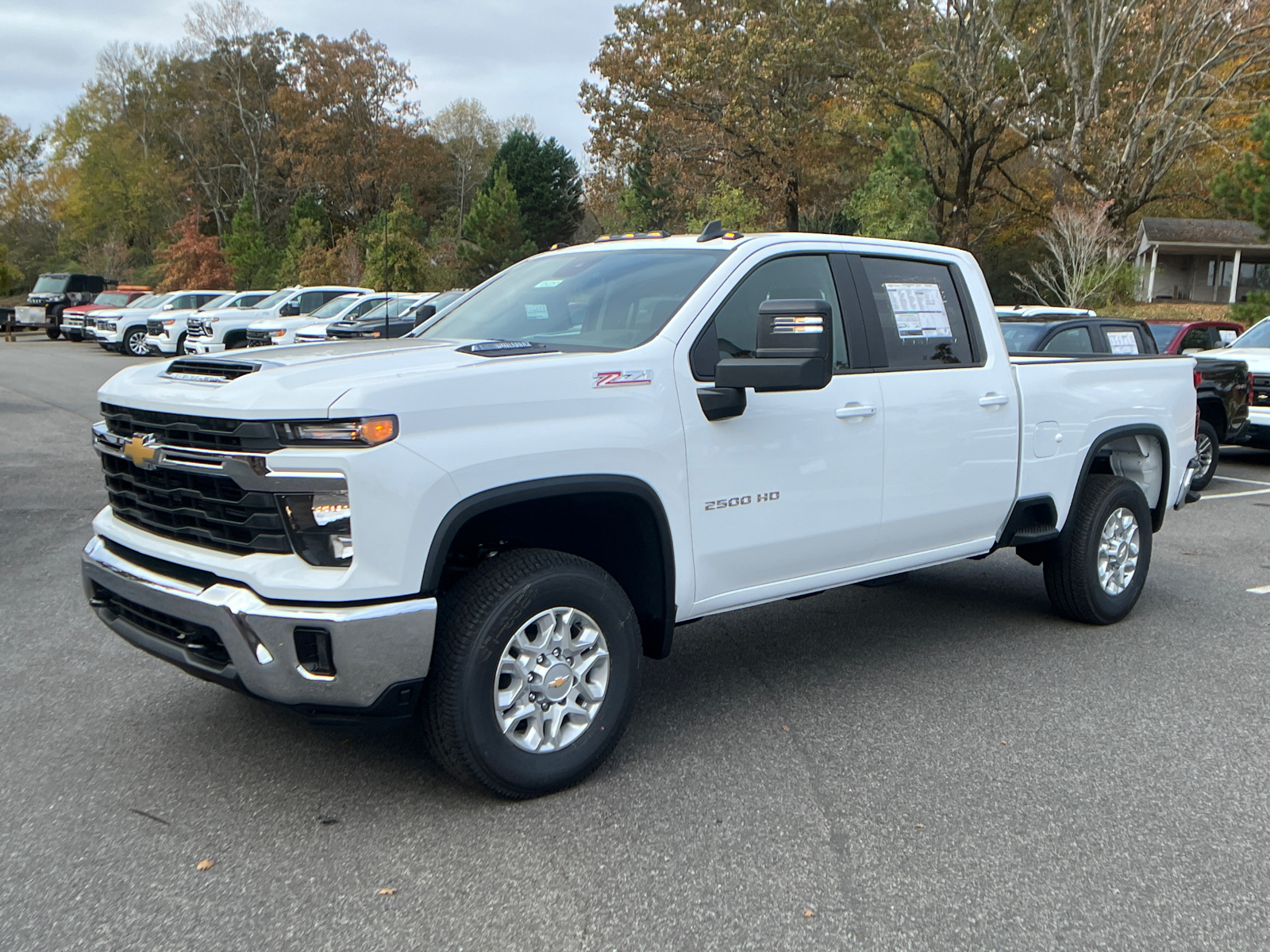 2025 Chevrolet Silverado 2500HD LT 1