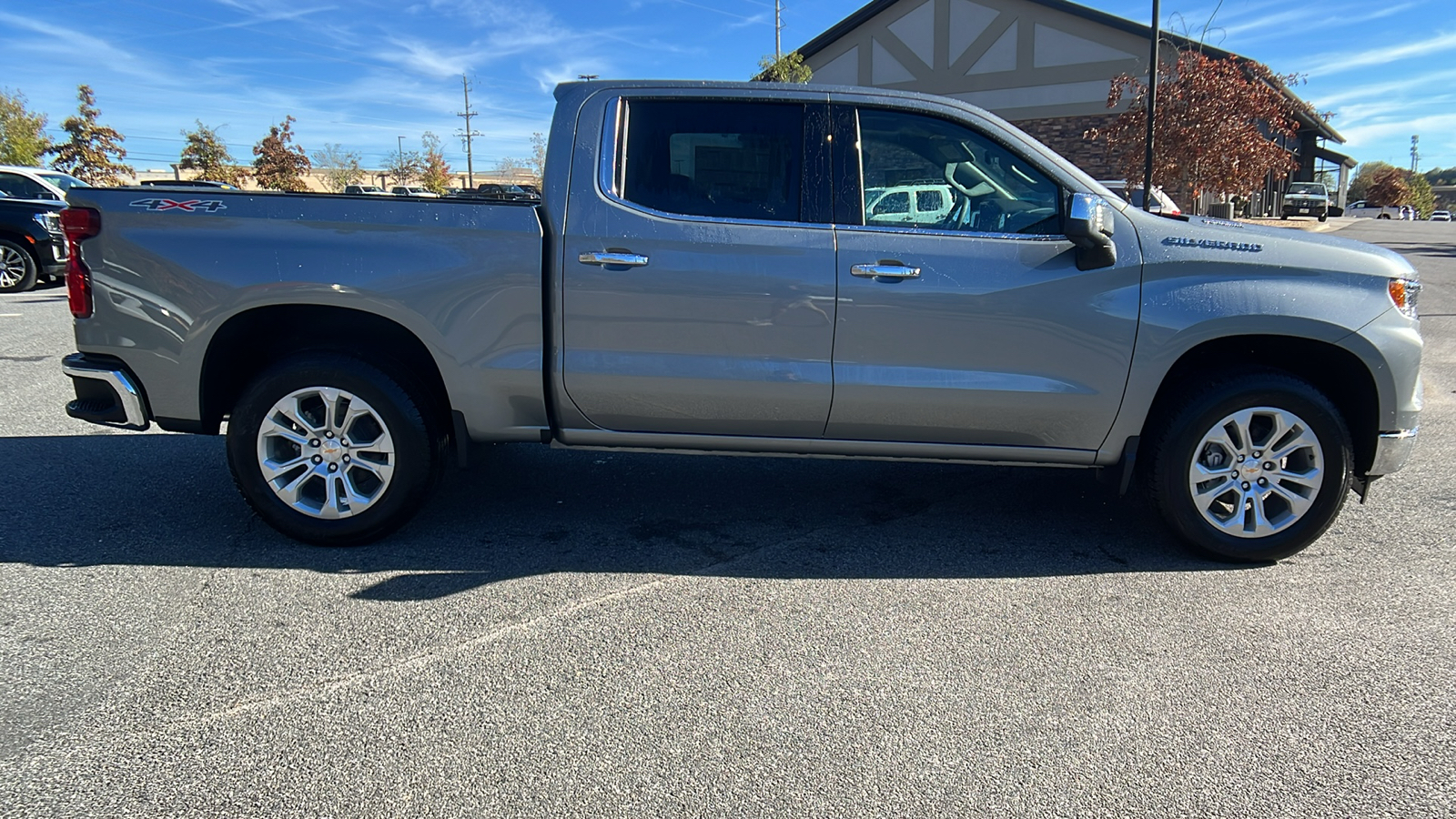 2025 Chevrolet Silverado 1500 LTZ 5