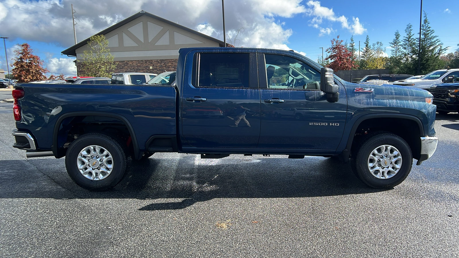 2025 Chevrolet Silverado 2500HD LT 4