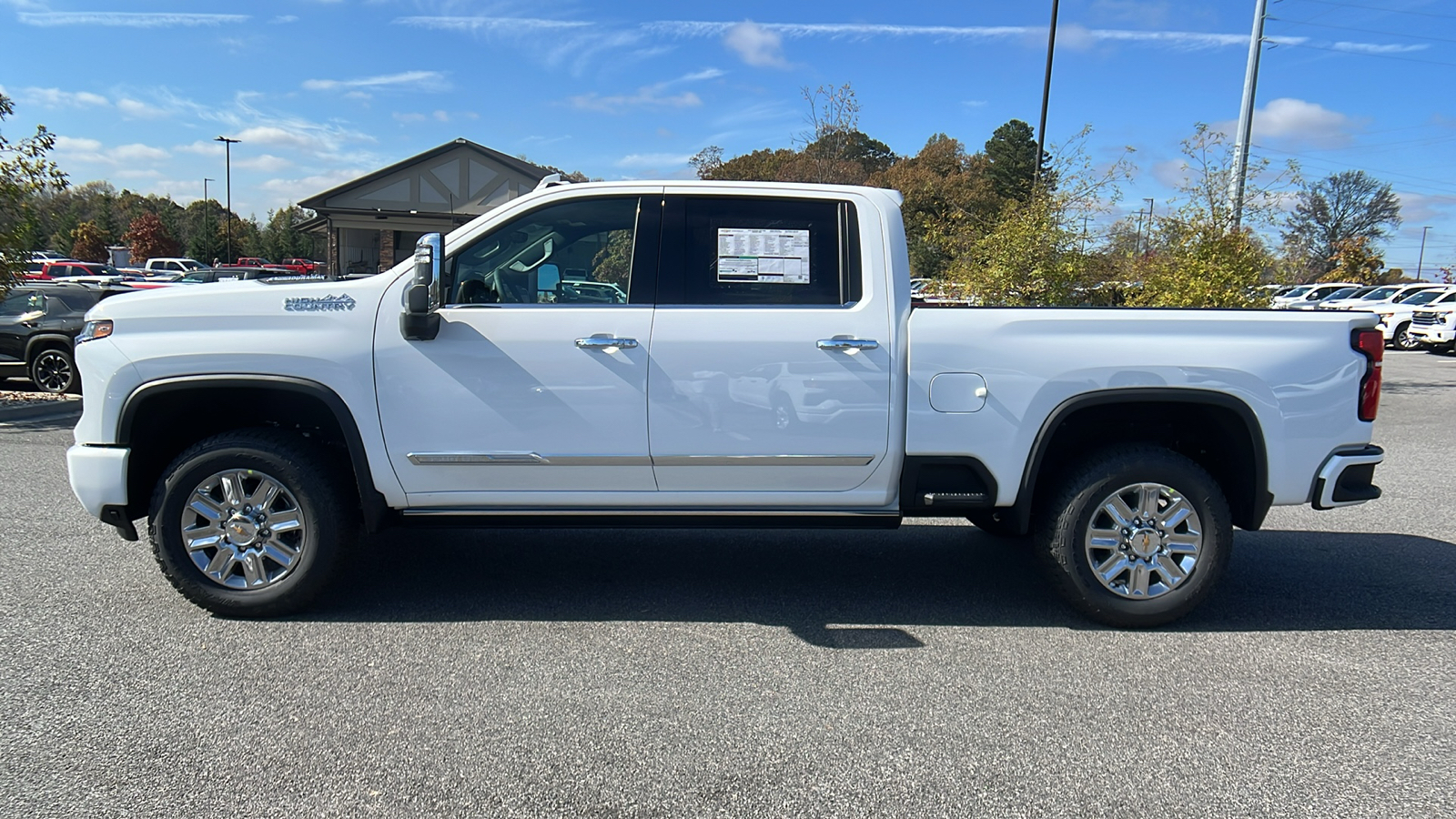 2025 Chevrolet Silverado 3500HD High Country 8