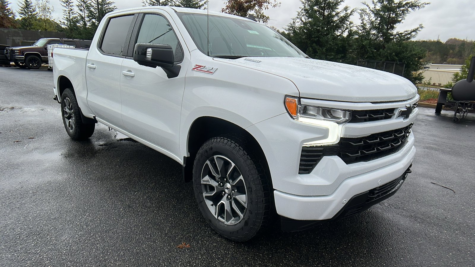 2025 Chevrolet Silverado 1500 RST 3