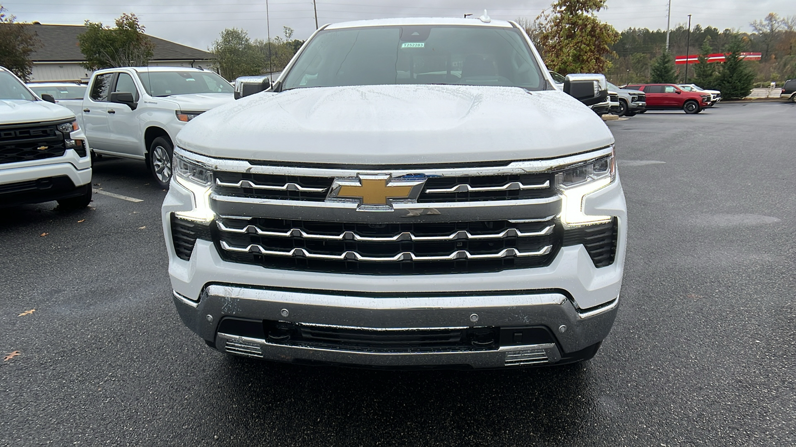 2025 Chevrolet Silverado 1500 LTZ 2