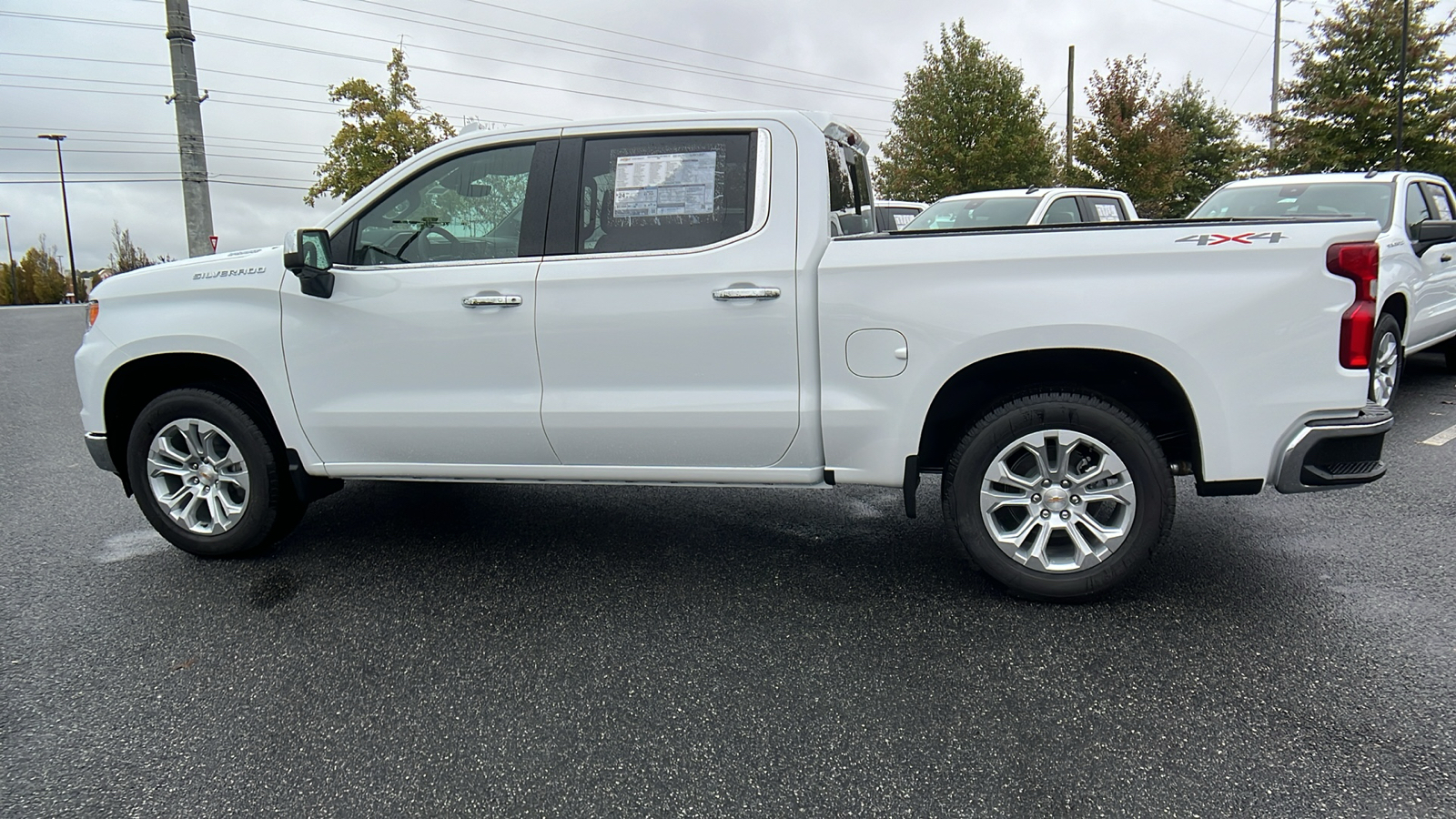 2025 Chevrolet Silverado 1500 LTZ 8