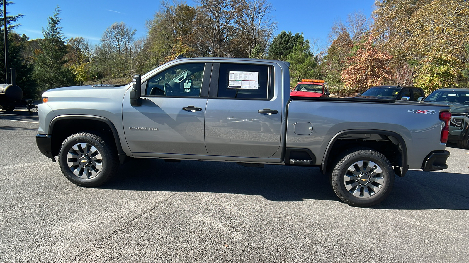 2025 Chevrolet Silverado 2500HD Custom 8