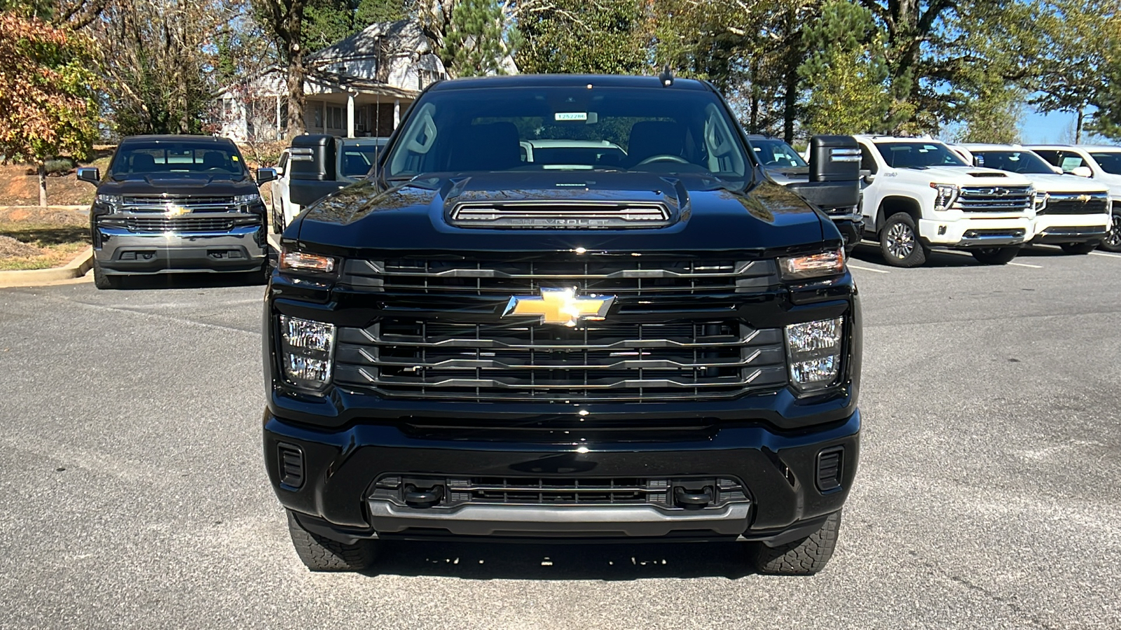 2025 Chevrolet Silverado 2500HD Custom 2