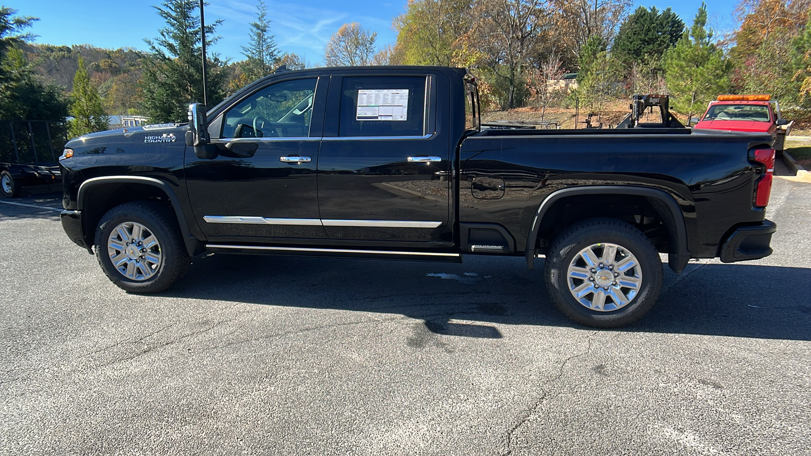 2025 Chevrolet Silverado 3500HD High Country 8