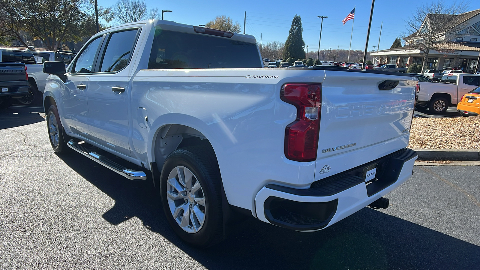 2024 Chevrolet Silverado 1500 Custom 8