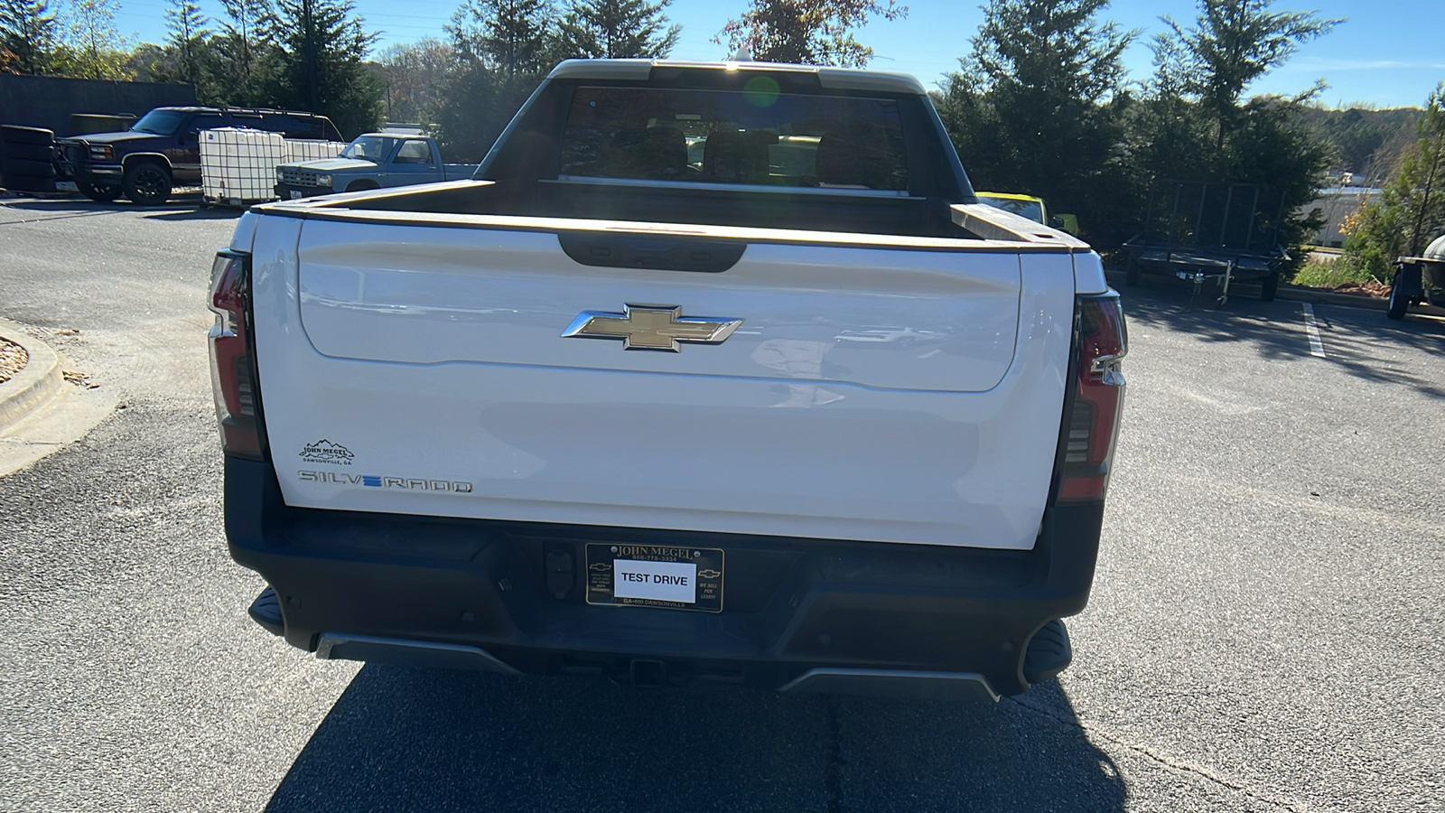 2025 Chevrolet Silverado EV LT 6