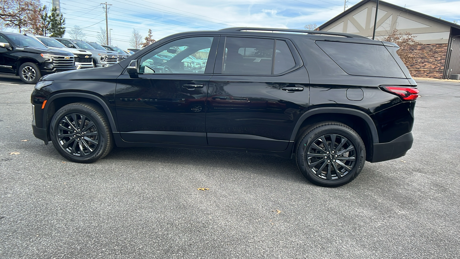 2023 Chevrolet Traverse RS 9