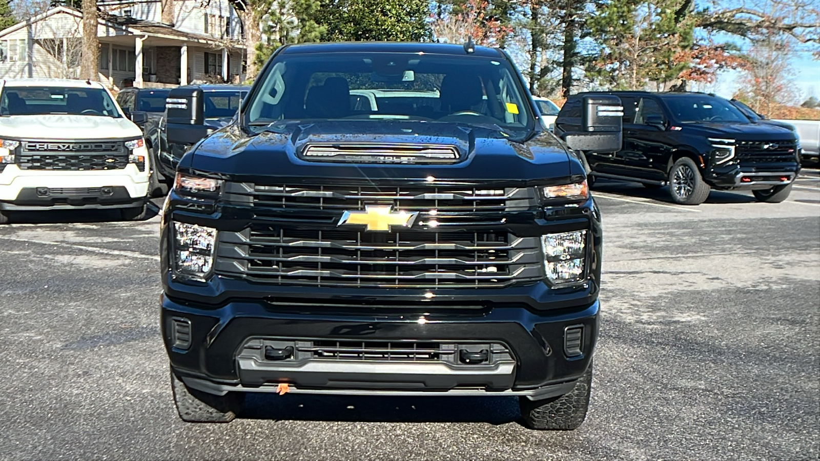 2024 Chevrolet Silverado 2500HD Custom 3