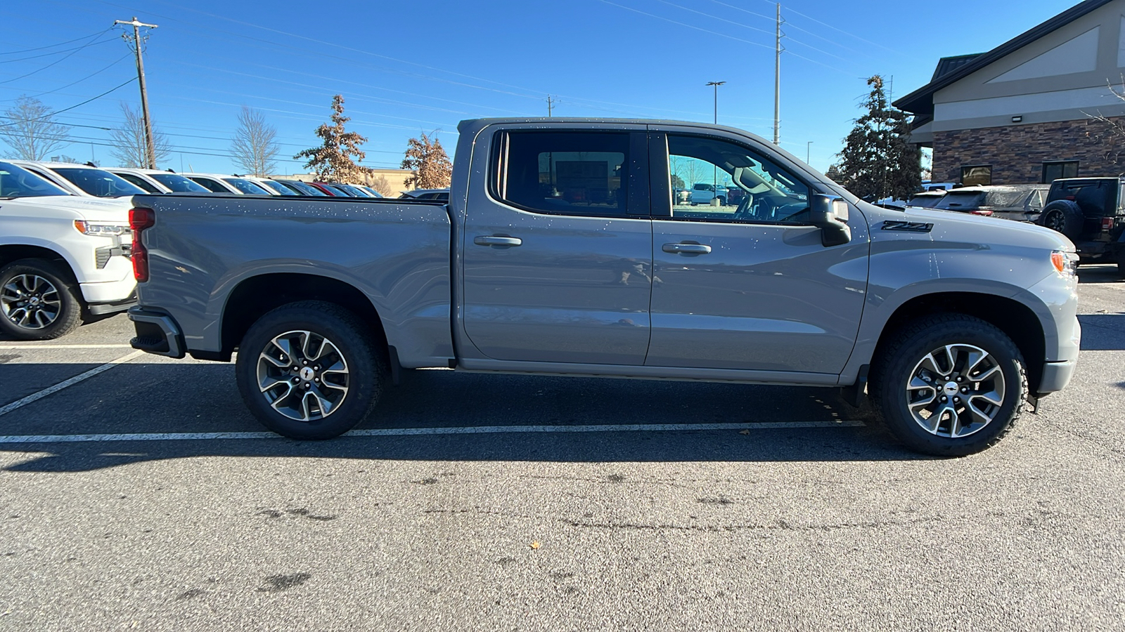 2025 Chevrolet Silverado 1500 RST 4