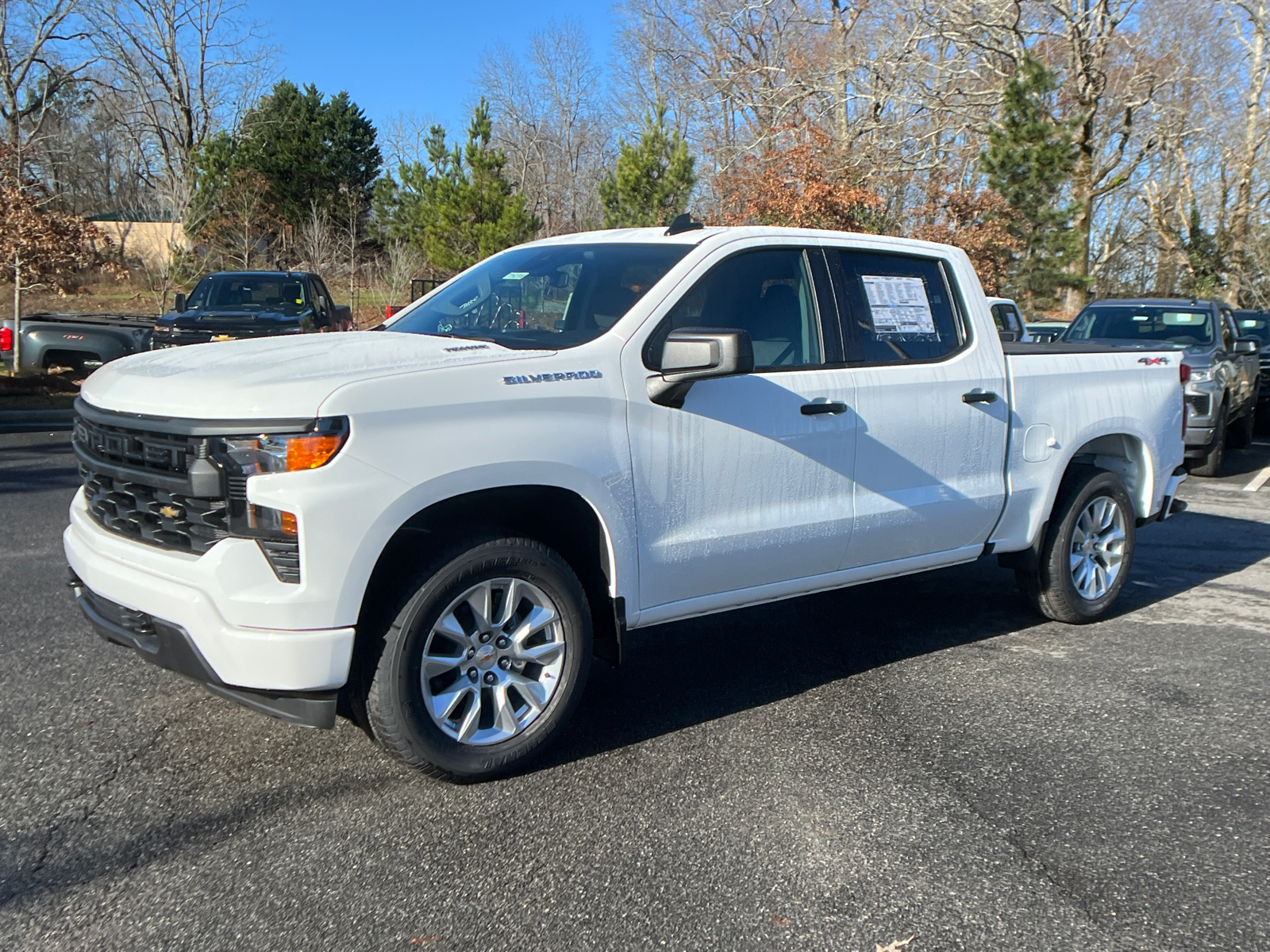 2025 Chevrolet Silverado 1500 Custom 1