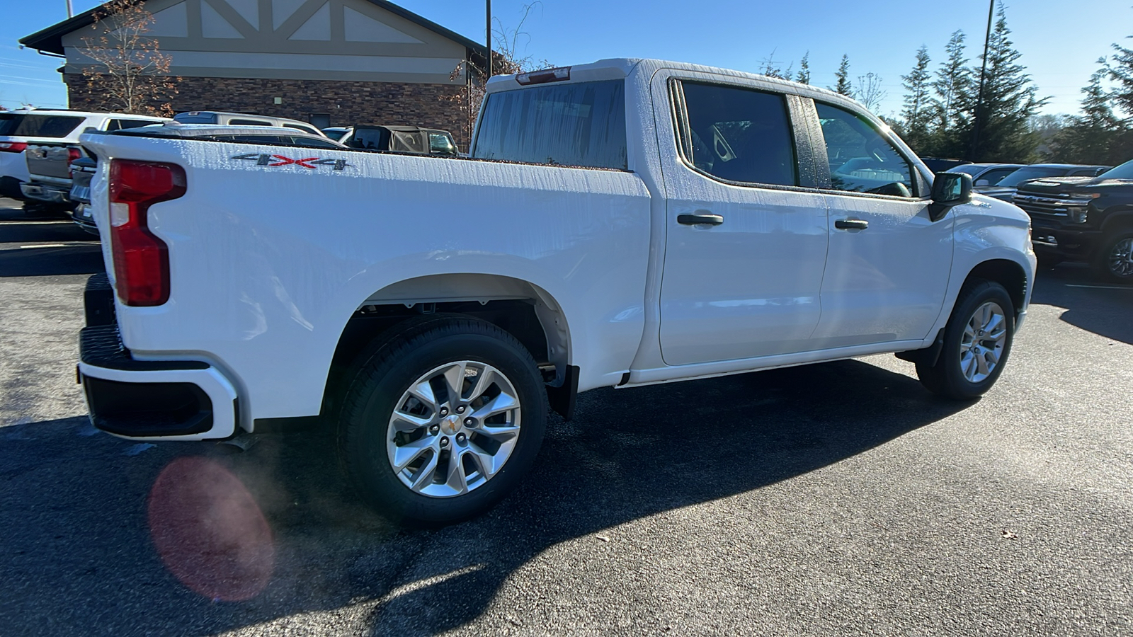 2025 Chevrolet Silverado 1500 Custom 5