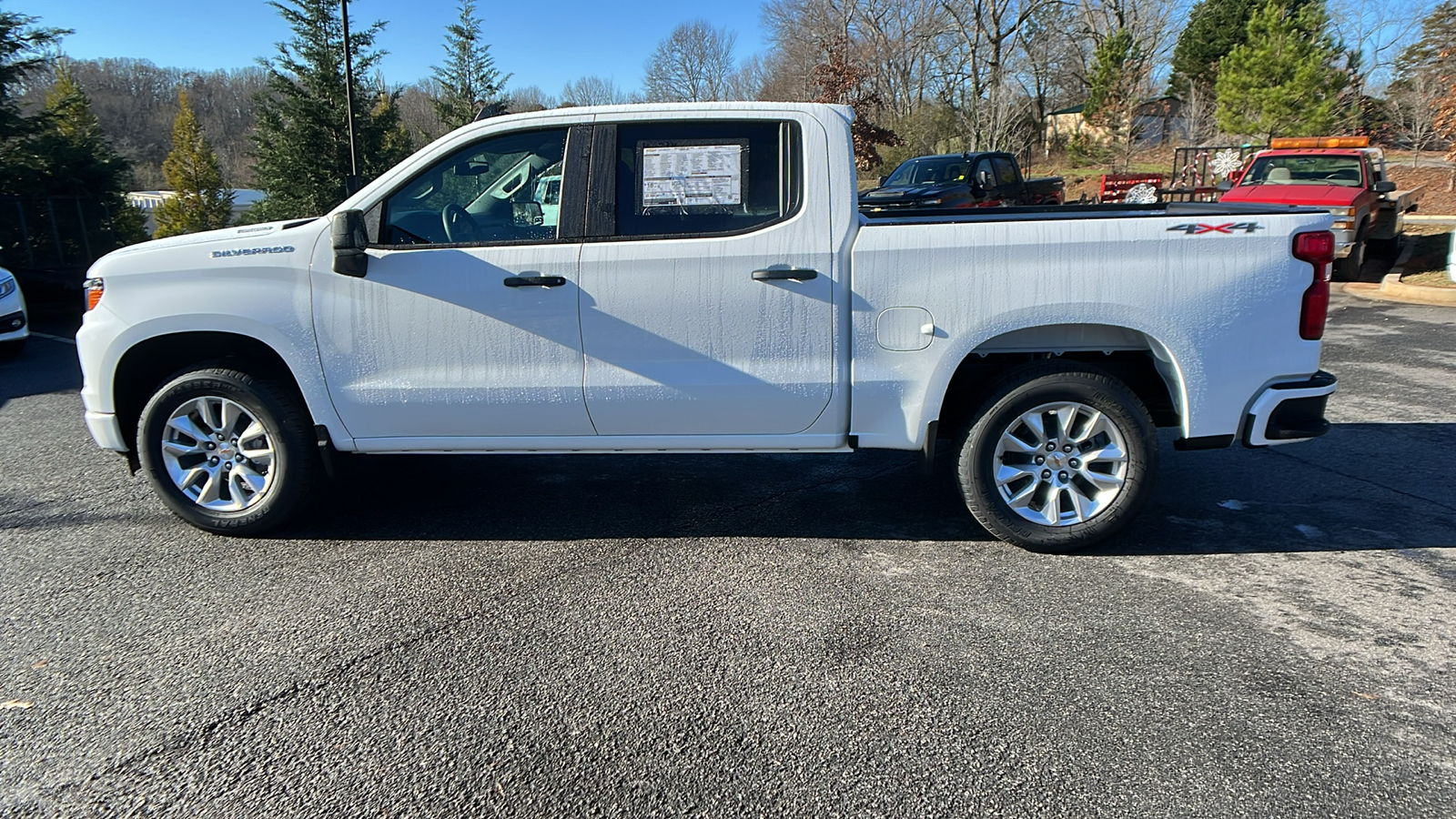 2025 Chevrolet Silverado 1500 Custom 8