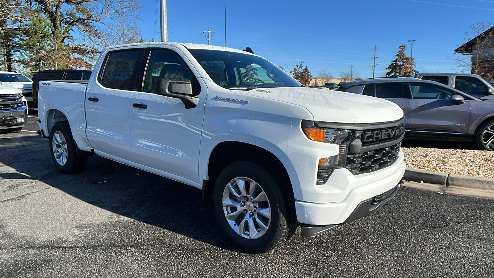 2025 Chevrolet Silverado 1500 Custom 3