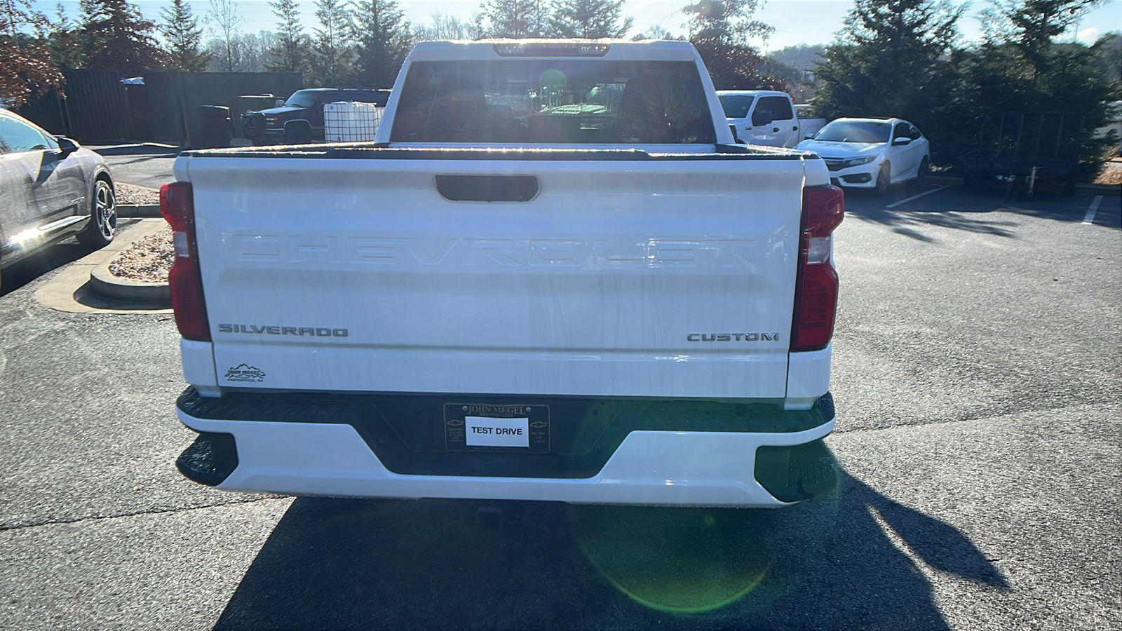 2025 Chevrolet Silverado 1500 Custom 6