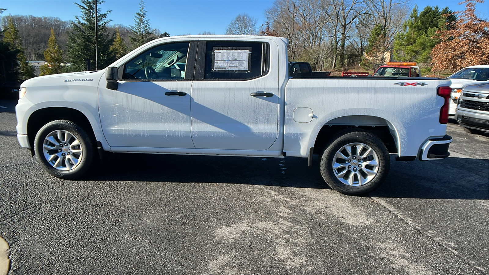 2025 Chevrolet Silverado 1500 Custom 8