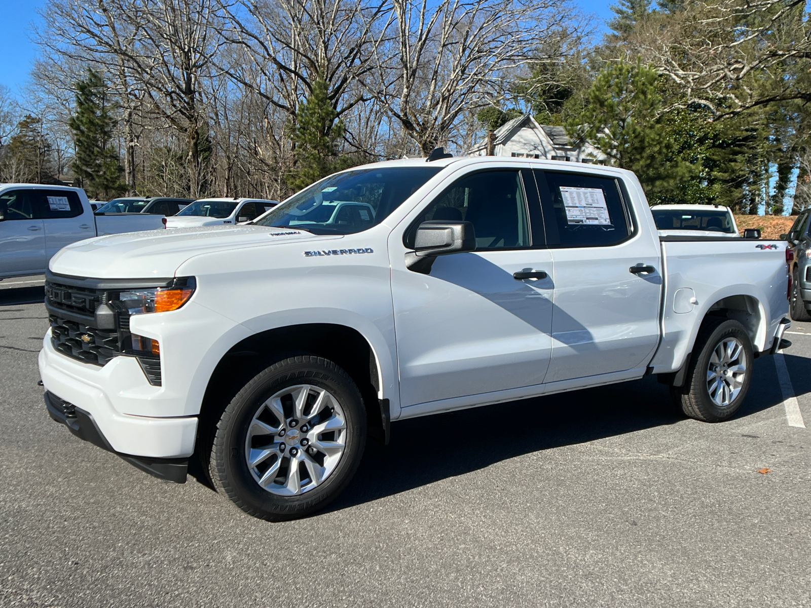 2025 Chevrolet Silverado 1500 Custom 1