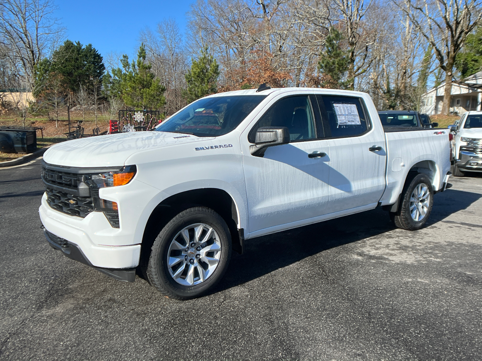 2025 Chevrolet Silverado 1500 Custom 1