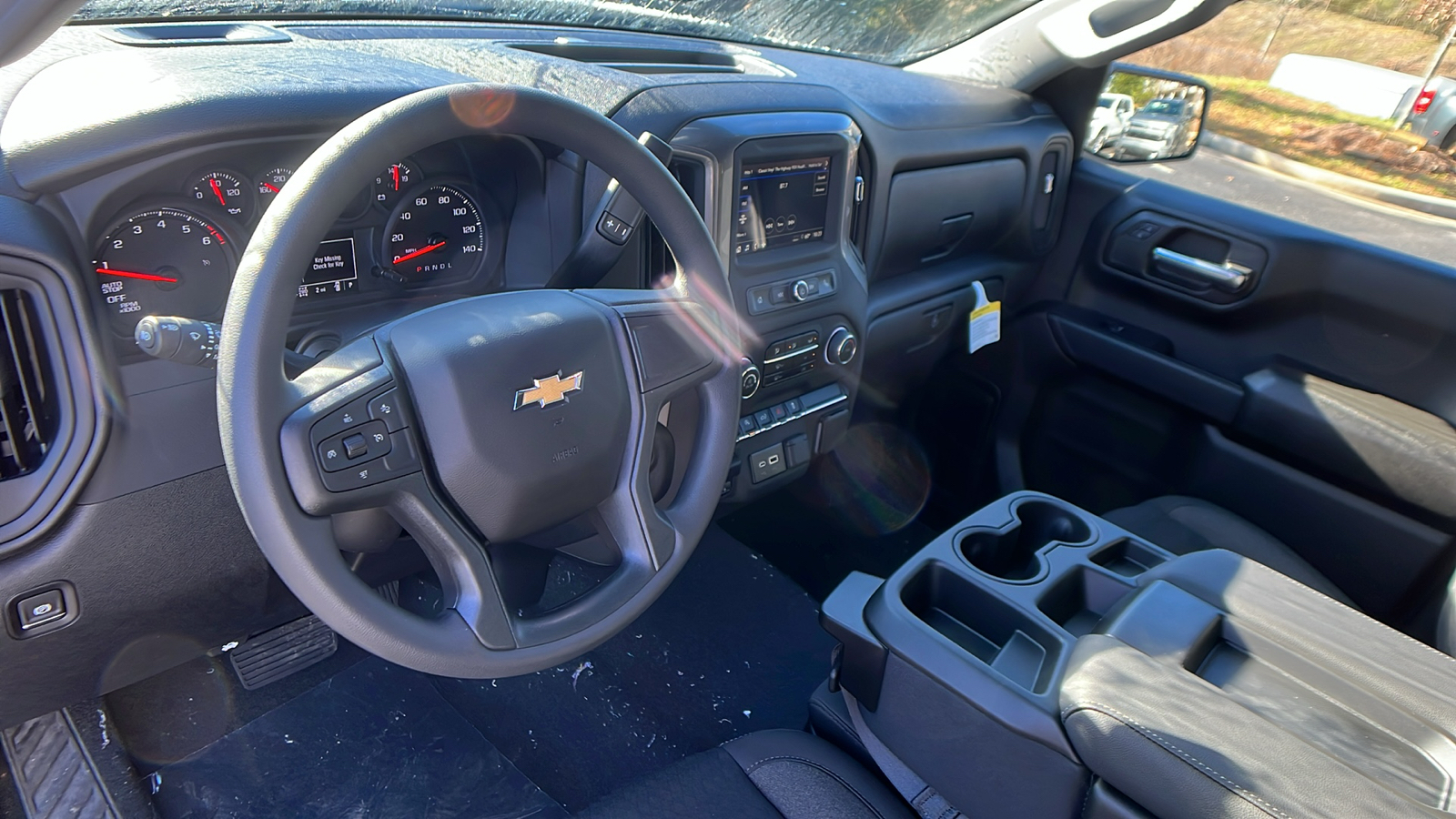 2025 Chevrolet Silverado 1500 Custom 15