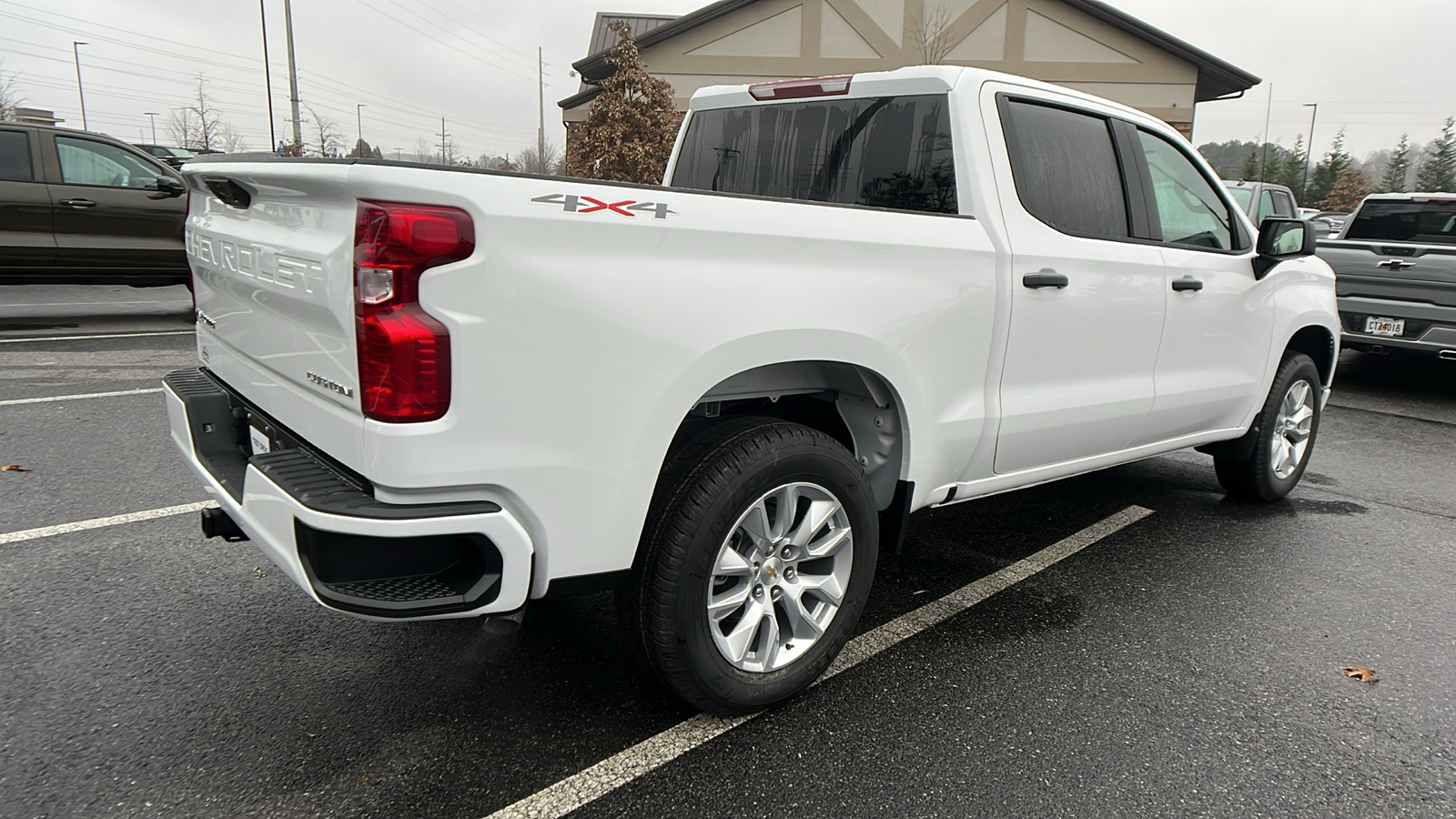 2025 Chevrolet Silverado 1500 Custom 5