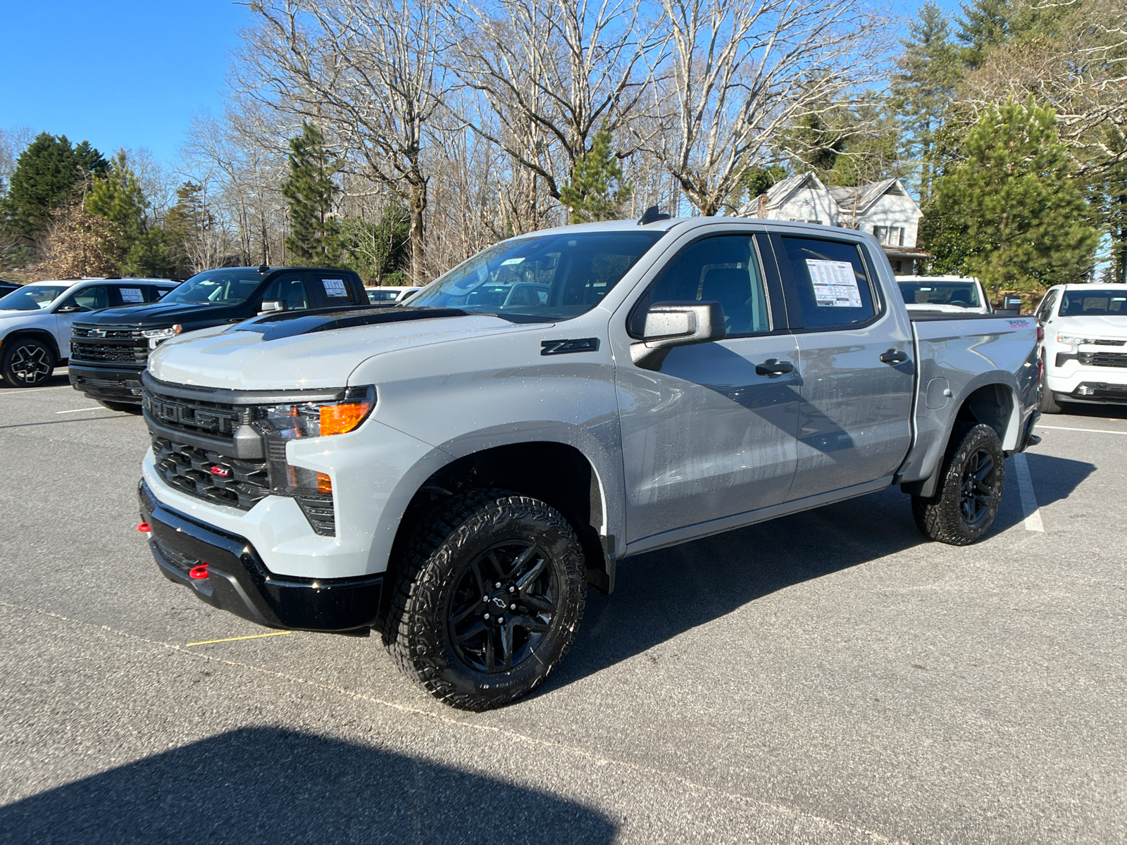 2025 Chevrolet Silverado 1500 Custom Trail Boss 1