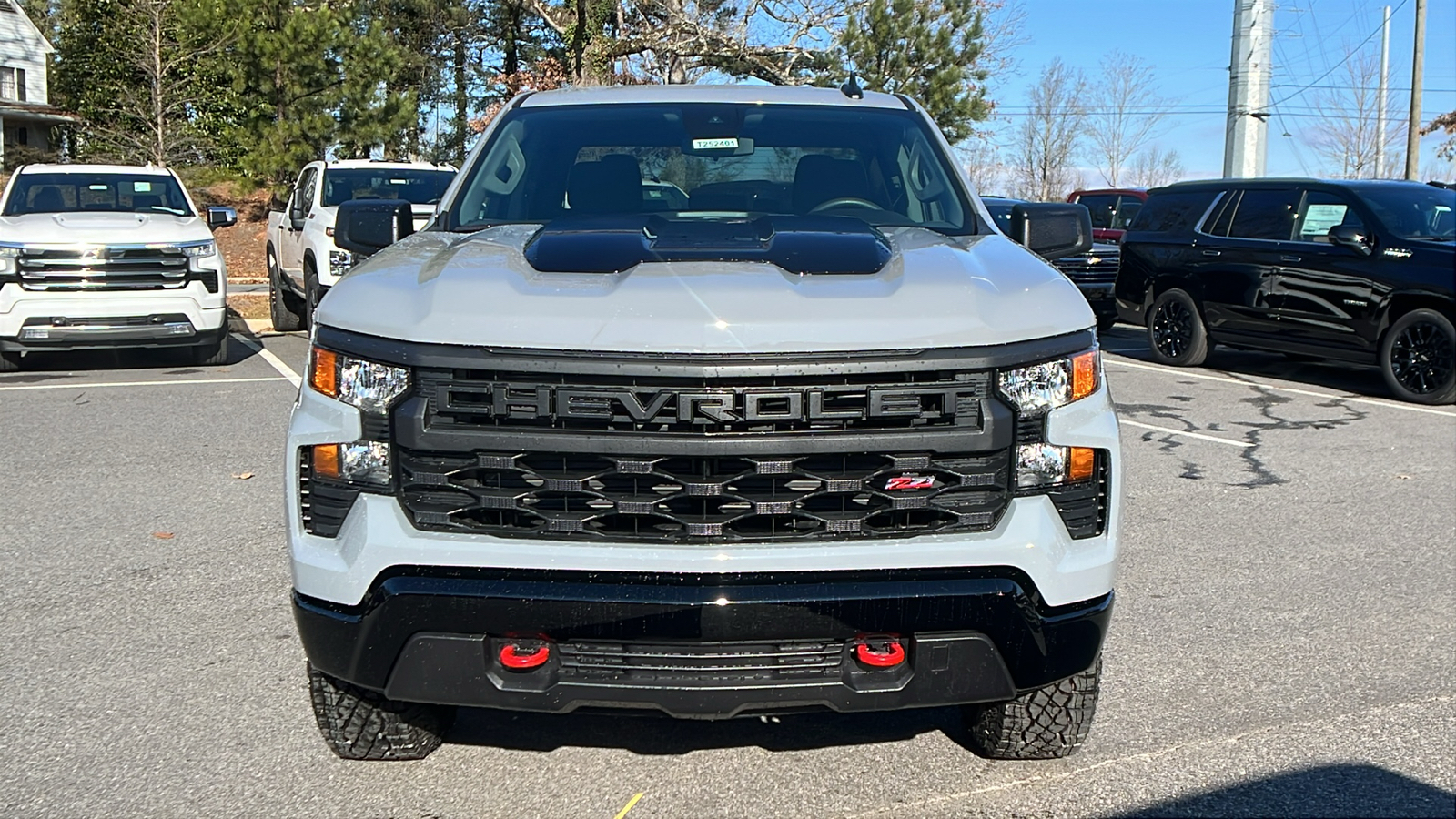 2025 Chevrolet Silverado 1500 Custom Trail Boss 2