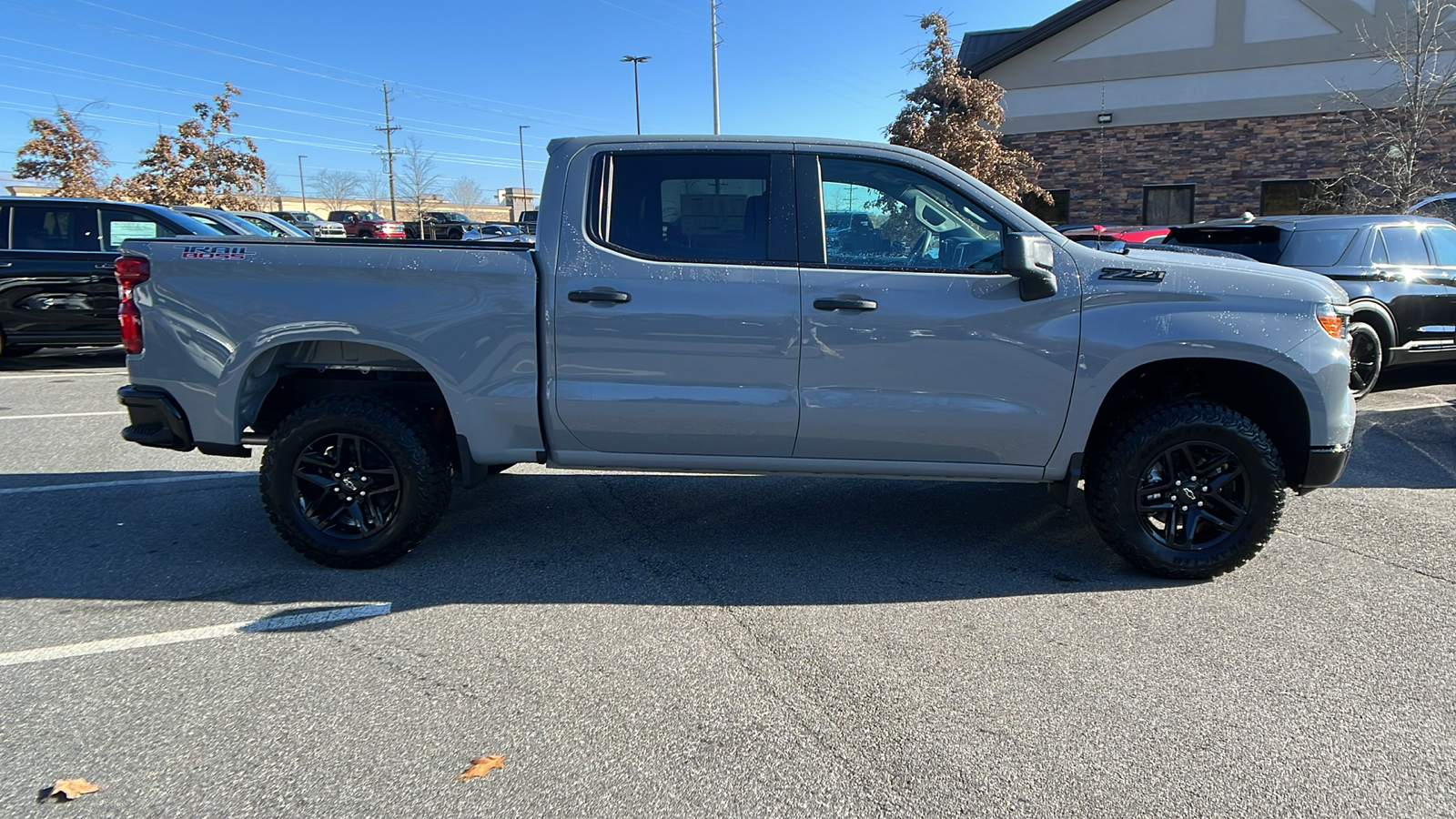 2025 Chevrolet Silverado 1500 Custom Trail Boss 4