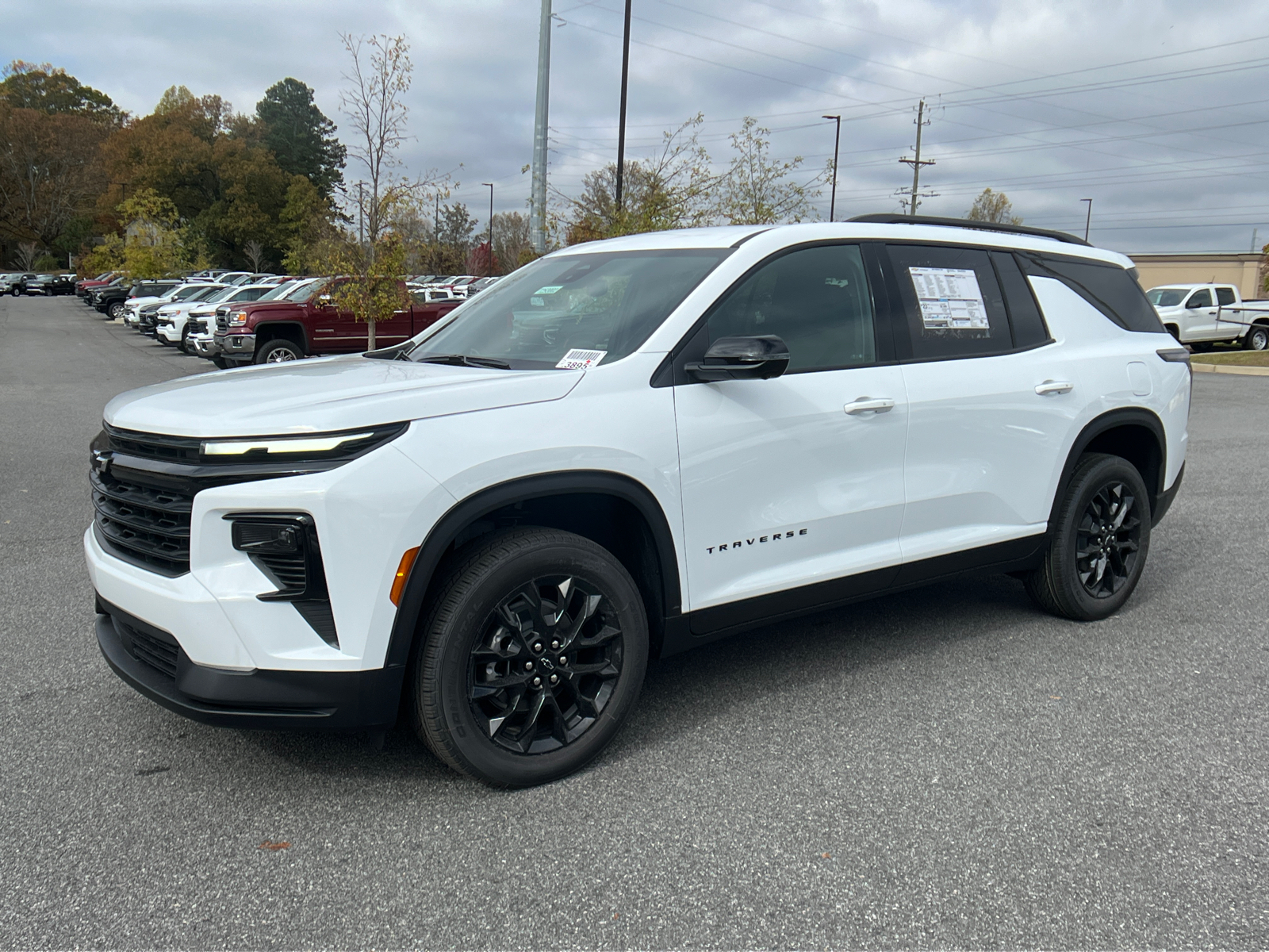 2025 Chevrolet Traverse FWD LT 1