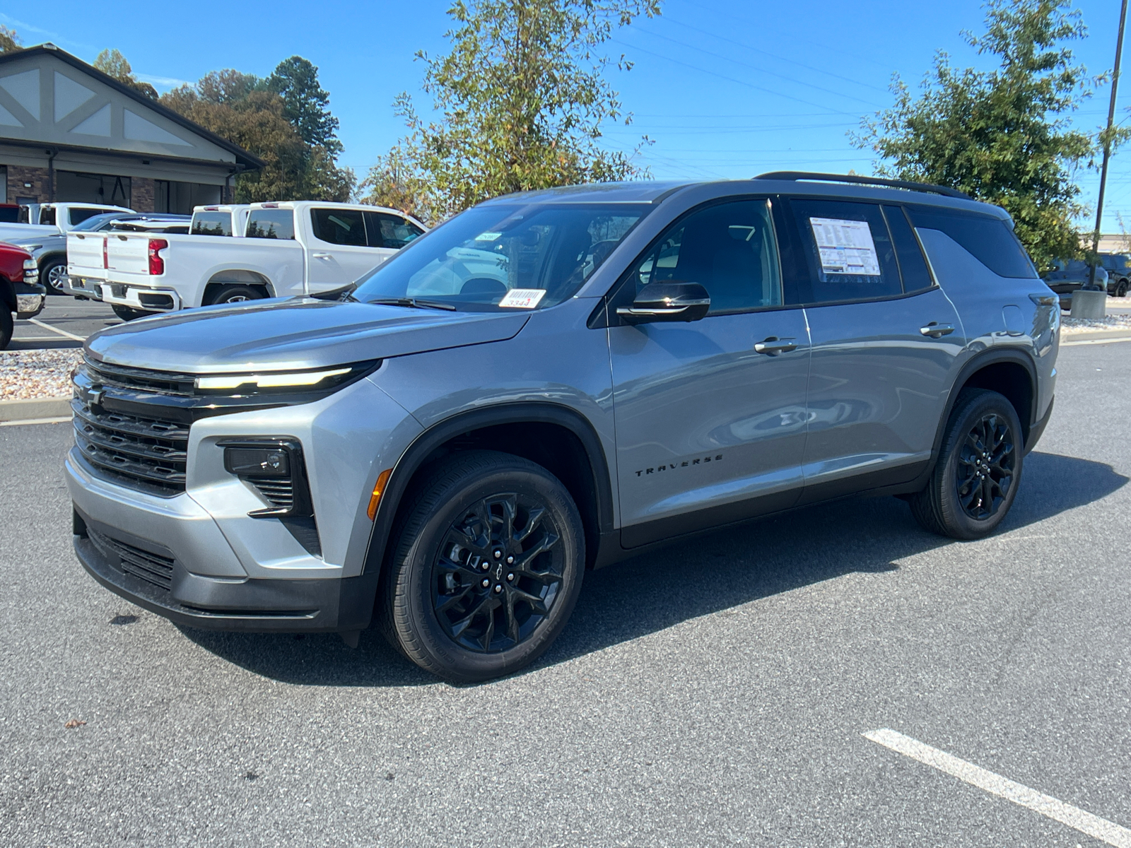 2025 Chevrolet Traverse FWD LT 1