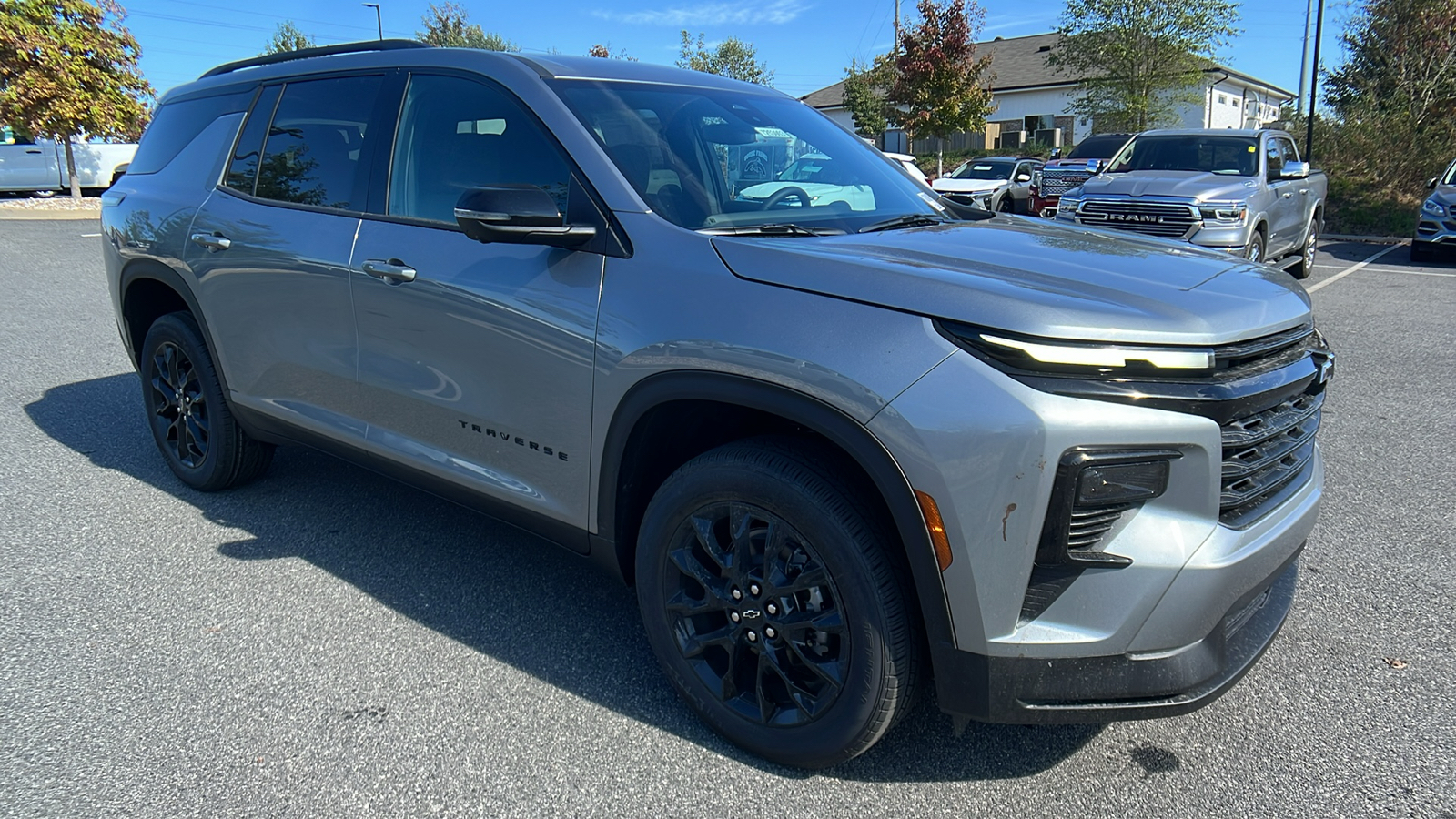 2025 Chevrolet Traverse FWD LT 4