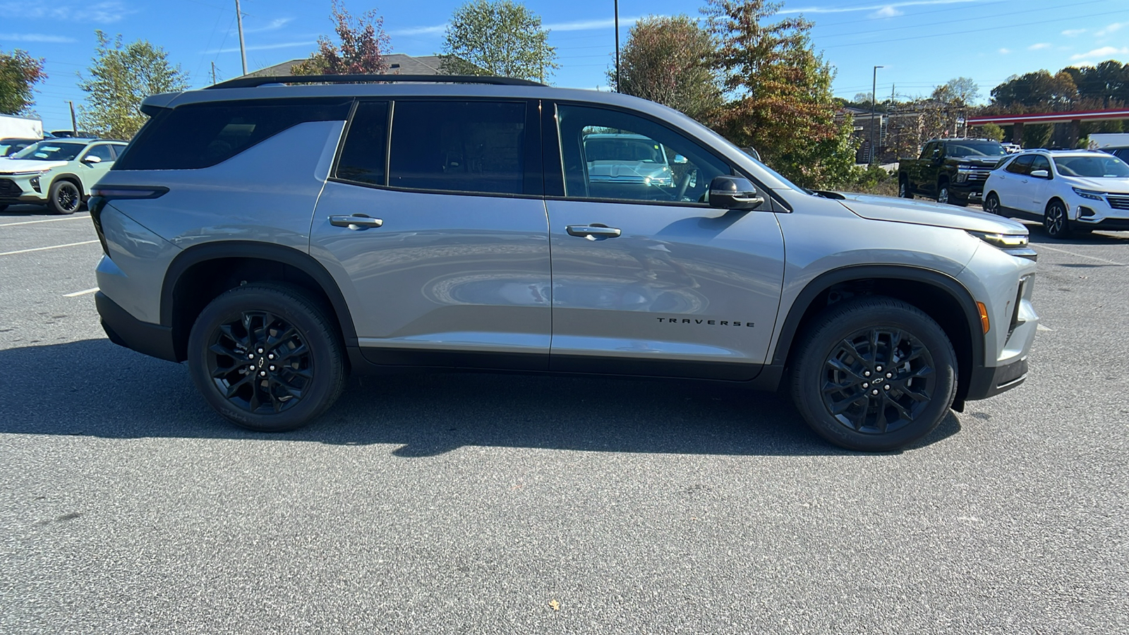 2025 Chevrolet Traverse FWD LT 5