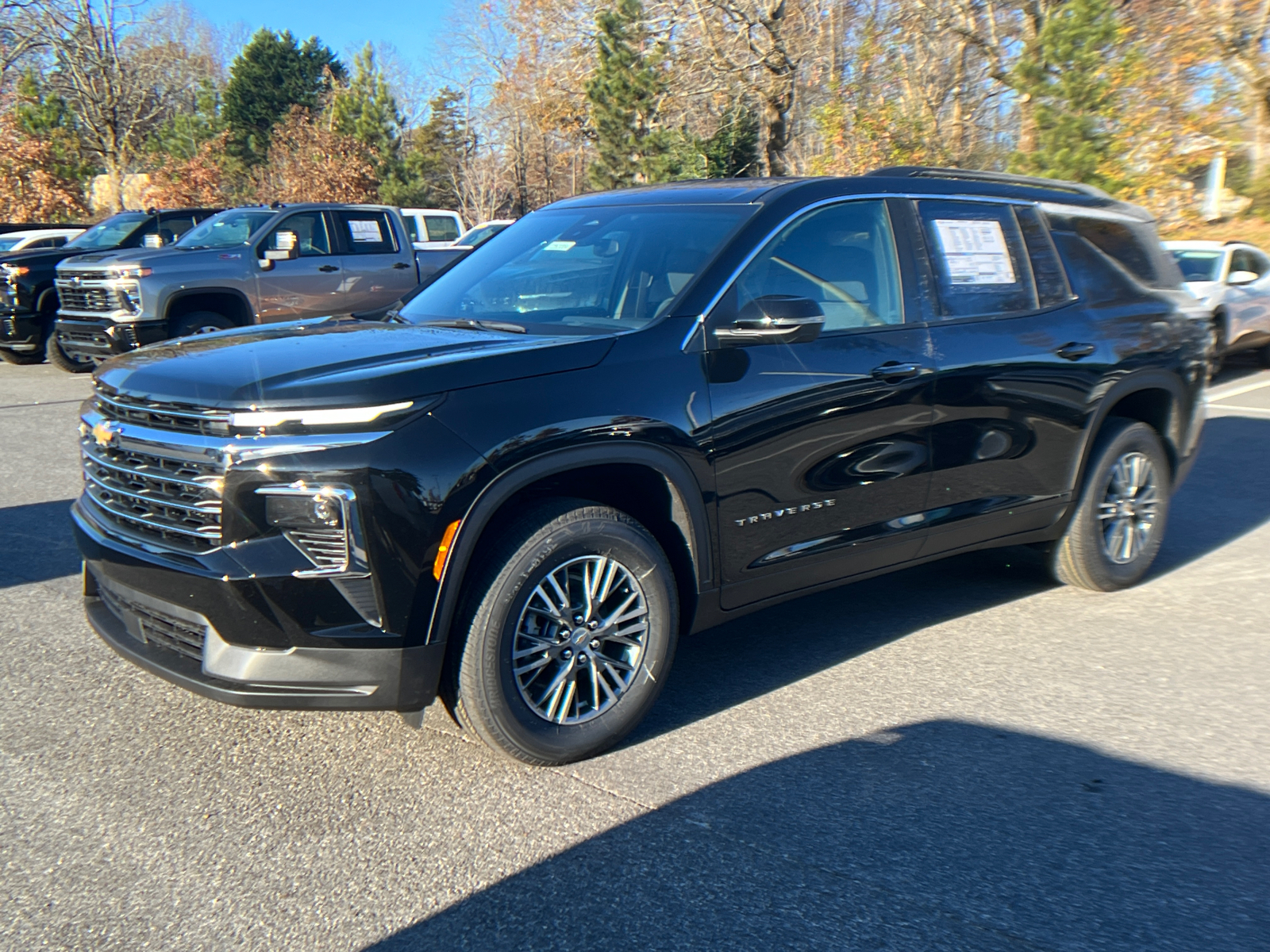 2025 Chevrolet Traverse FWD LT 1