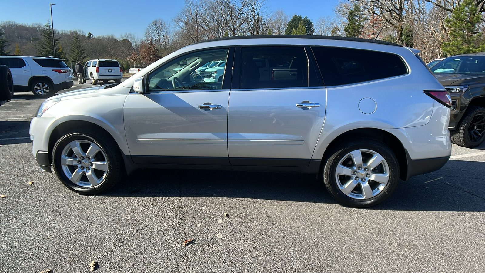 2017 Chevrolet Traverse LT 9