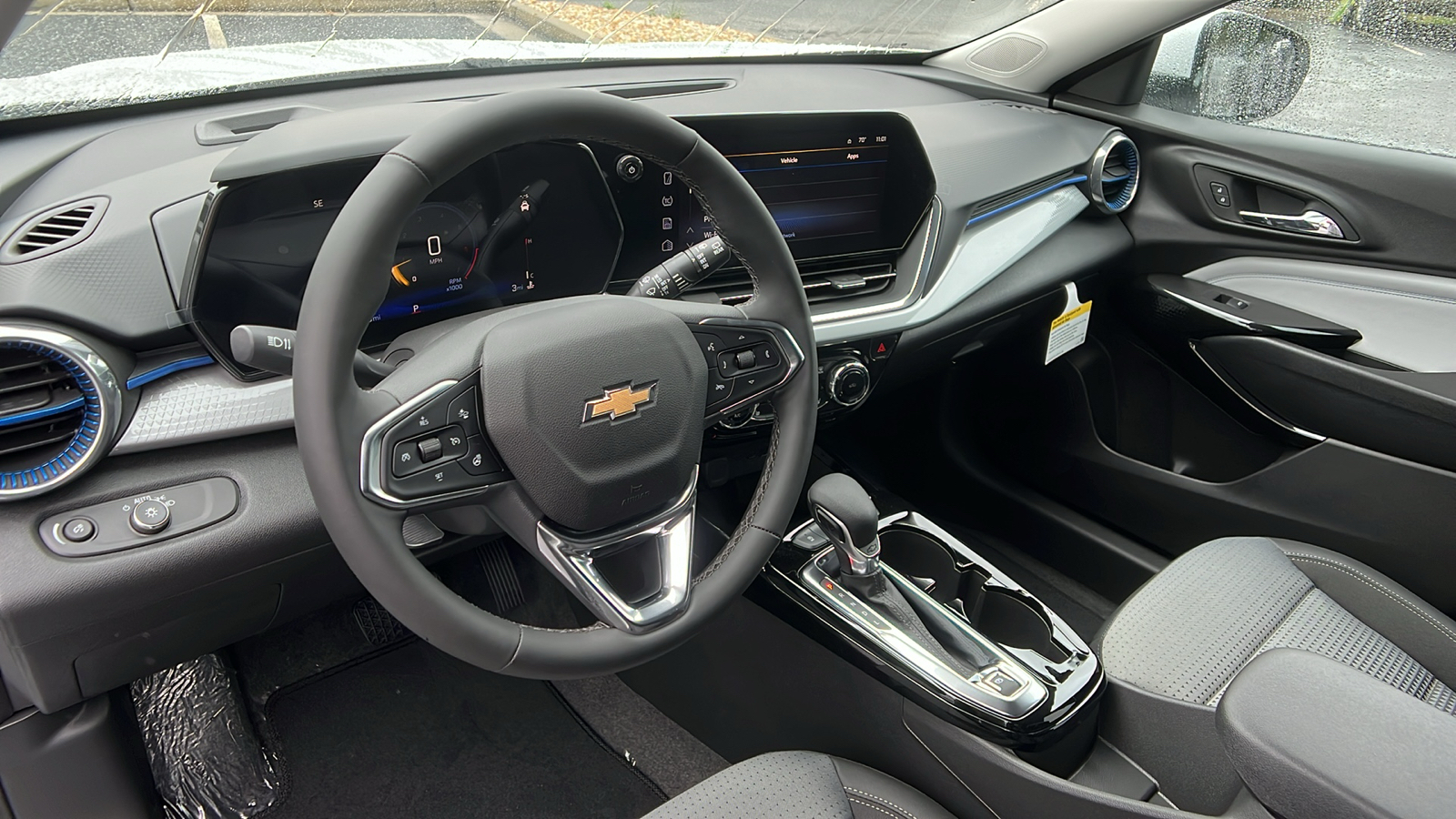 2025 Chevrolet Trax LT 15