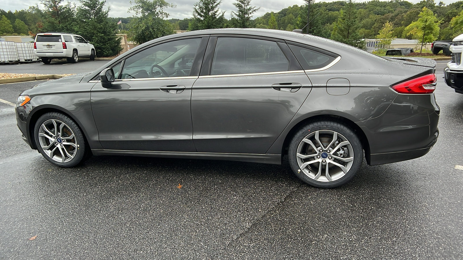 2017 Ford Fusion SE 9