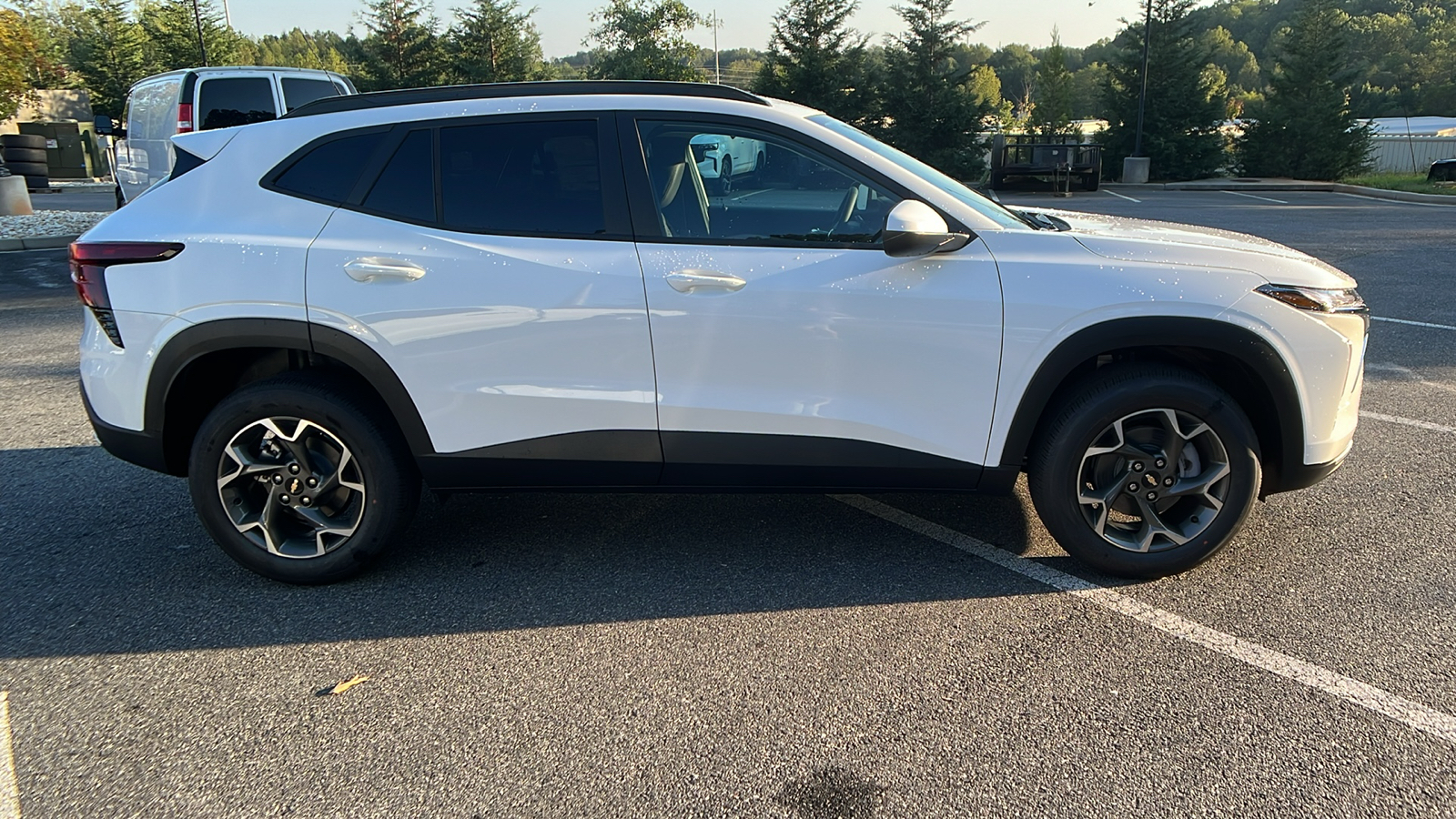 2025 Chevrolet Trax LT 6