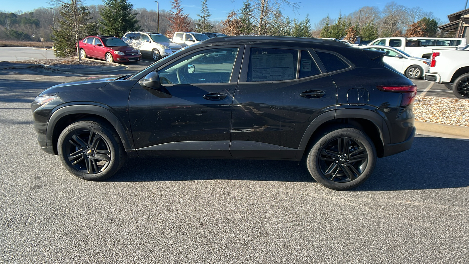 2025 Chevrolet Trax ACTIV 8