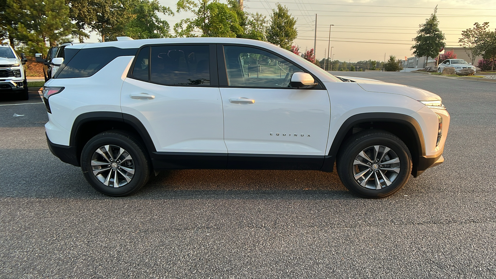 2025 Chevrolet Equinox FWD LT 4