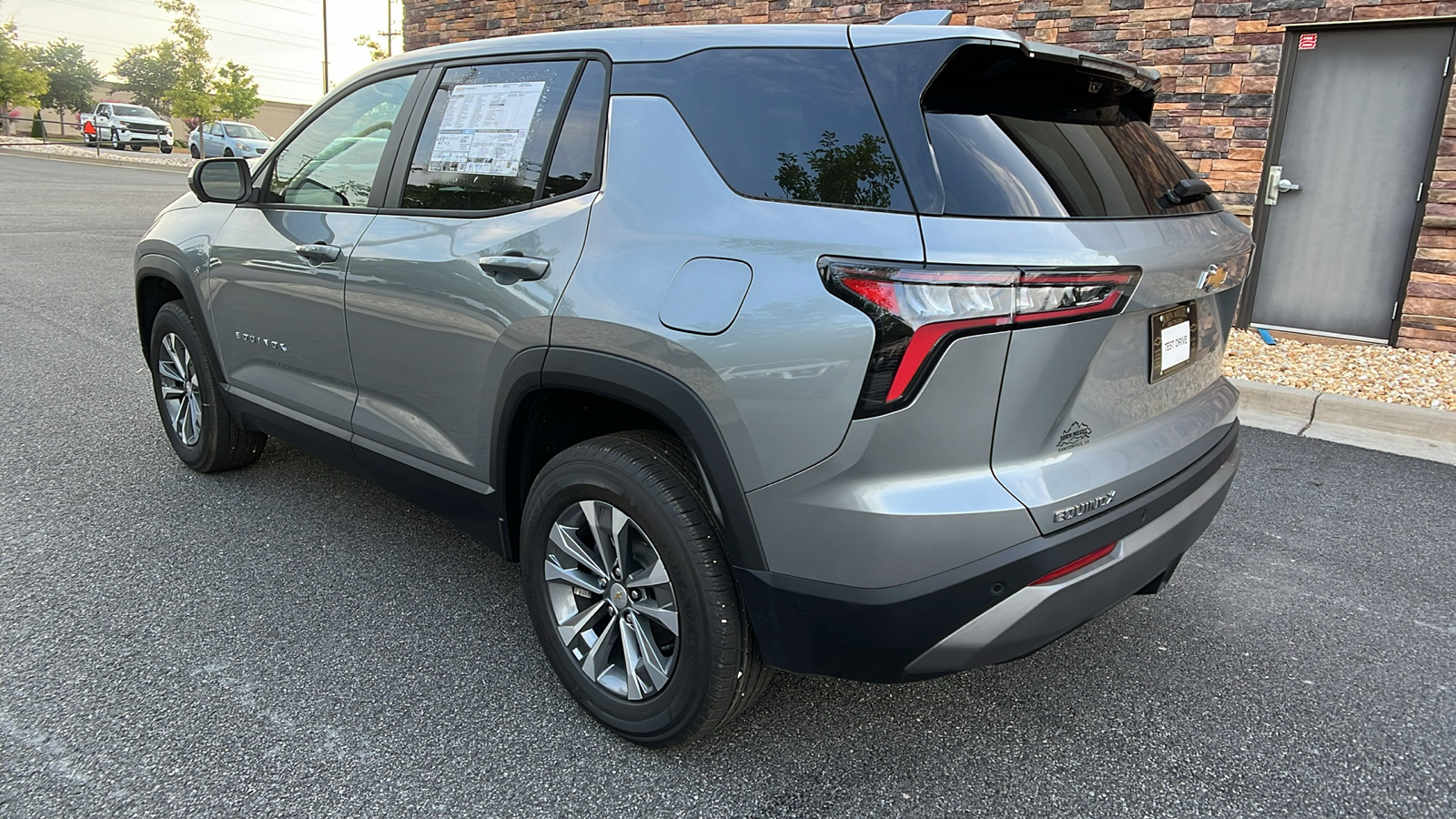 2025 Chevrolet Equinox FWD LT 7