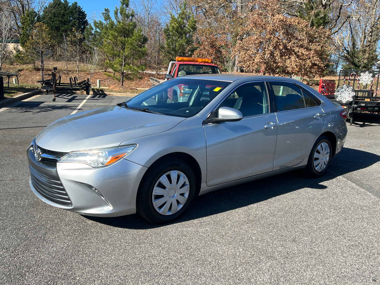 2016 Toyota Camry LE 1