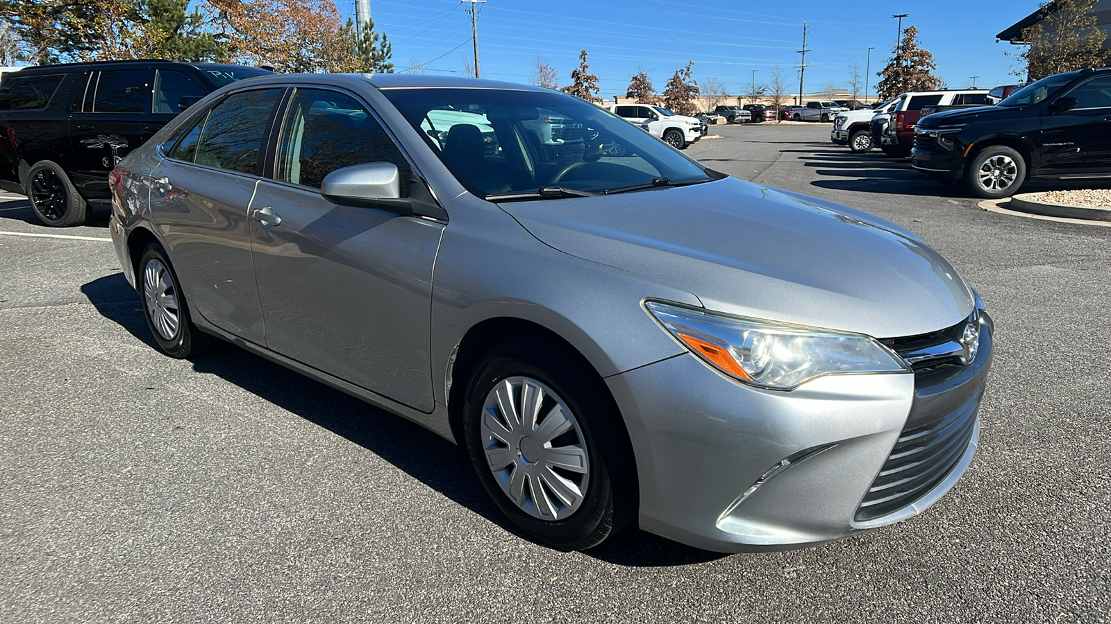 2016 Toyota Camry LE 4